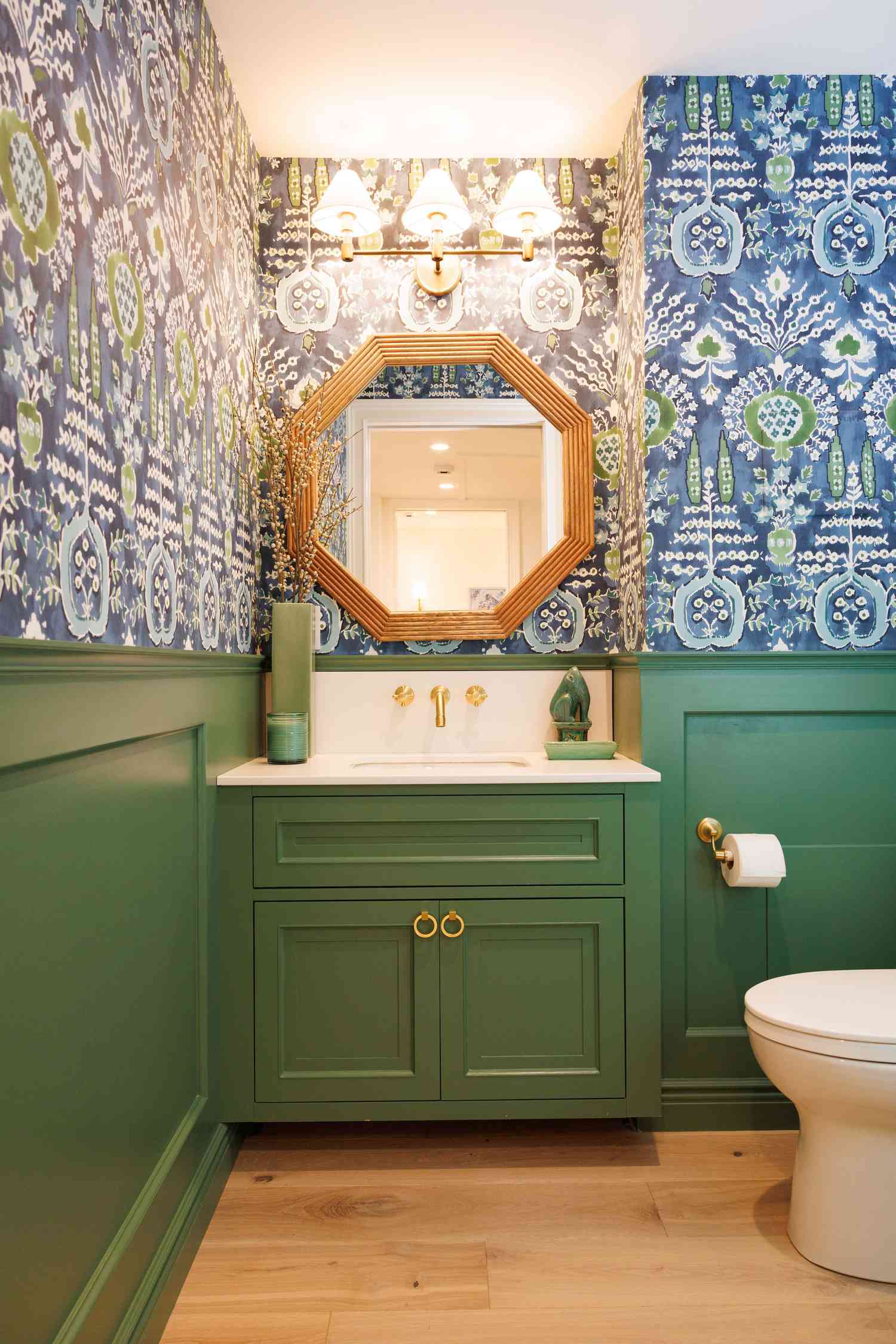 17 Bathroom Vanity Ideas for a Polished New Look