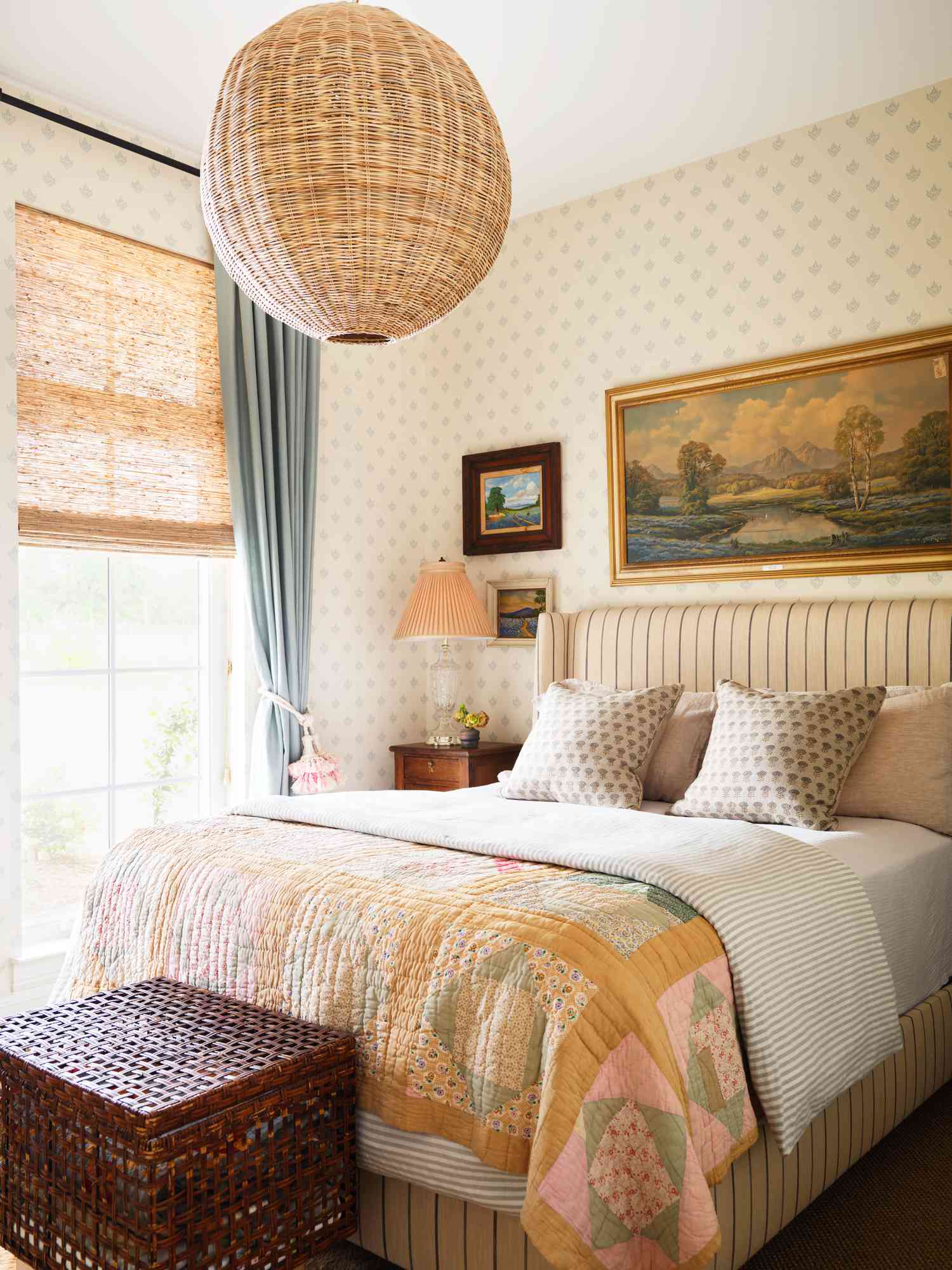 20 Small Bedroom Ideas That Make Your Space Feel So Much Bigger, According To Designers