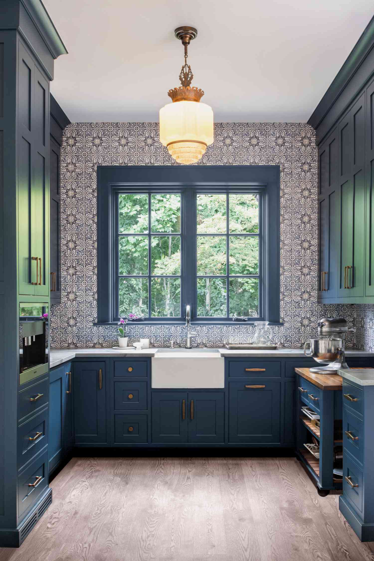 22 Gorgeous Blue Kitchens That'll Have You Dreaming of Your Next Renovation