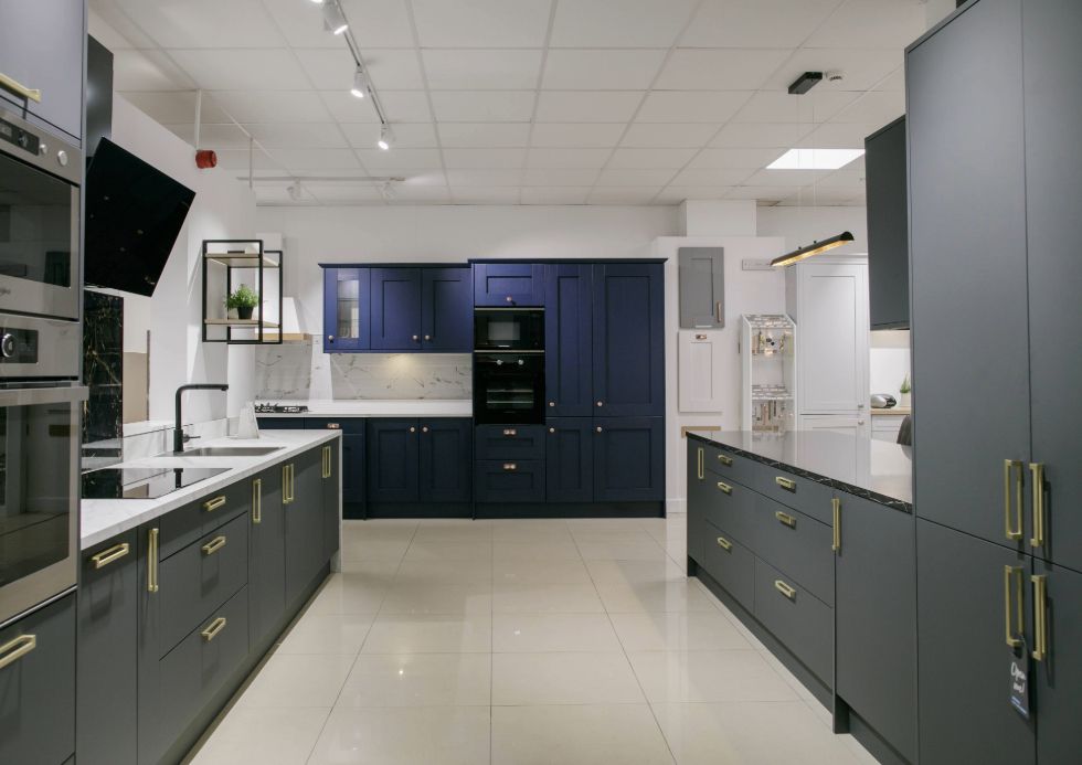 6 Galley Kitchen Design Ideas to Maximise Space | Cash & Carry Kitchens