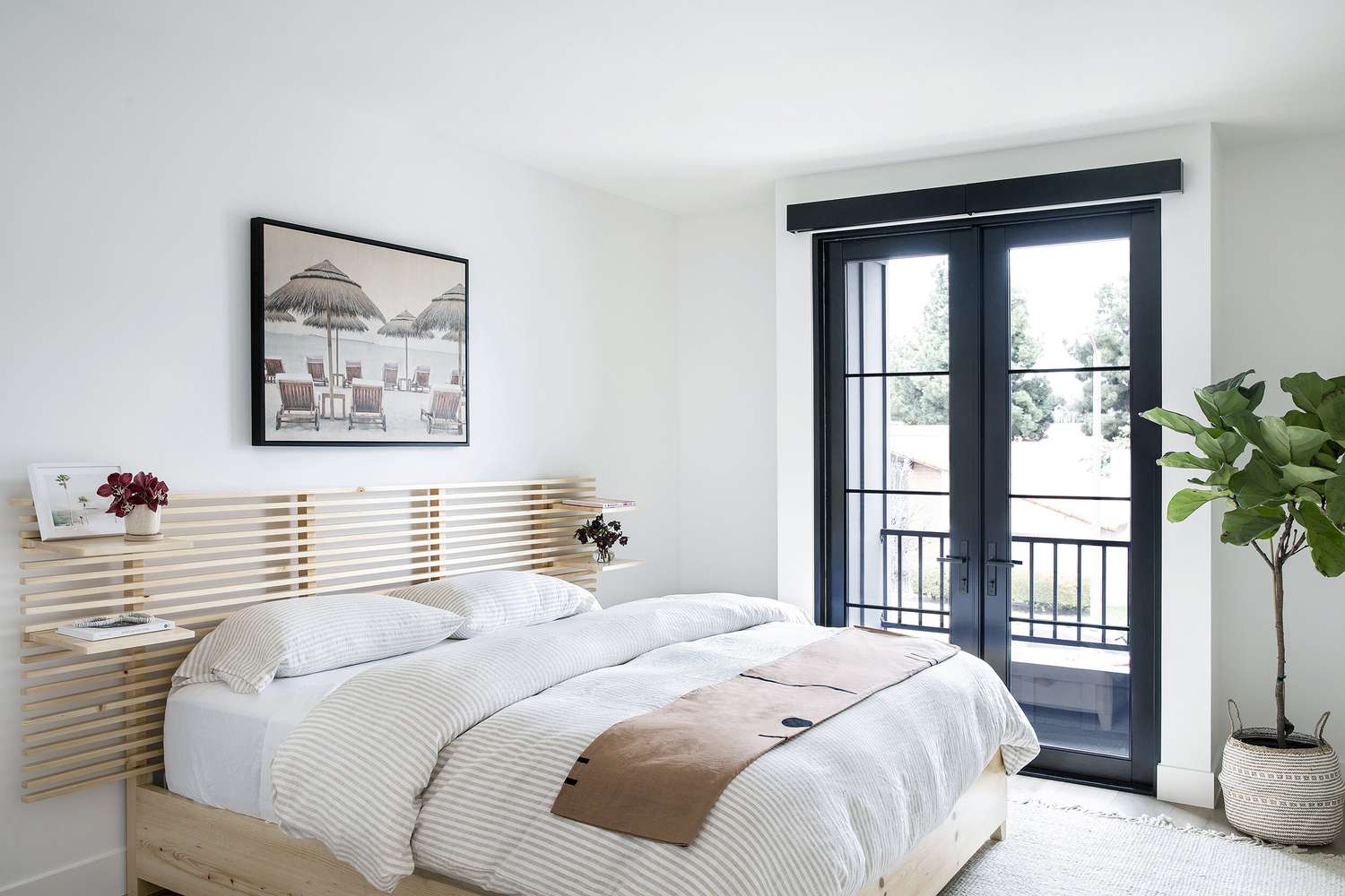 72 Modern Bedroom Ideas and Design Tips