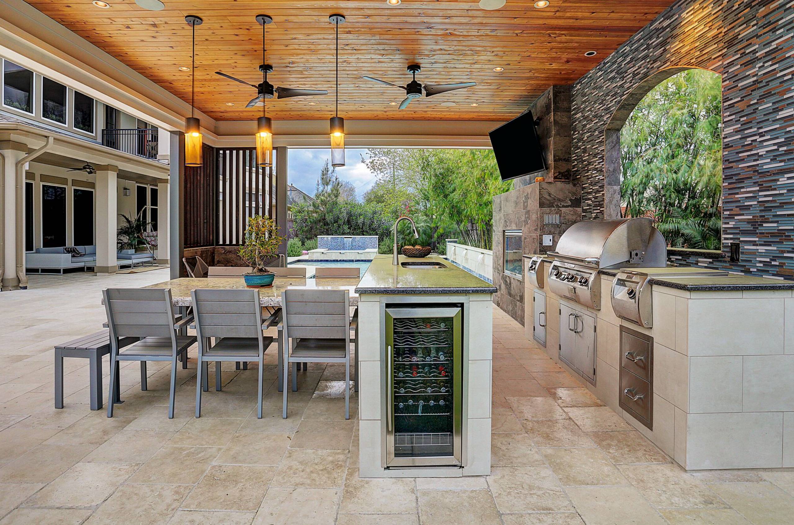 75 Patio Kitchen Ideas You'll Love - April, 2026 | Houzz