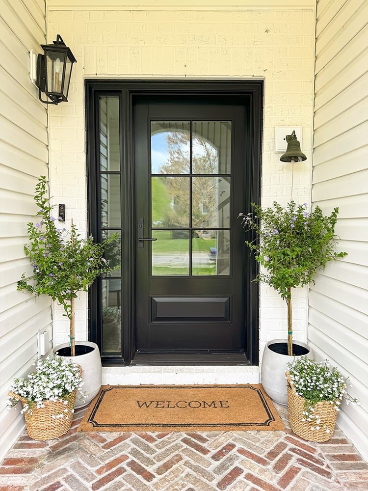 A guide to different front door styles | Andersen Windows