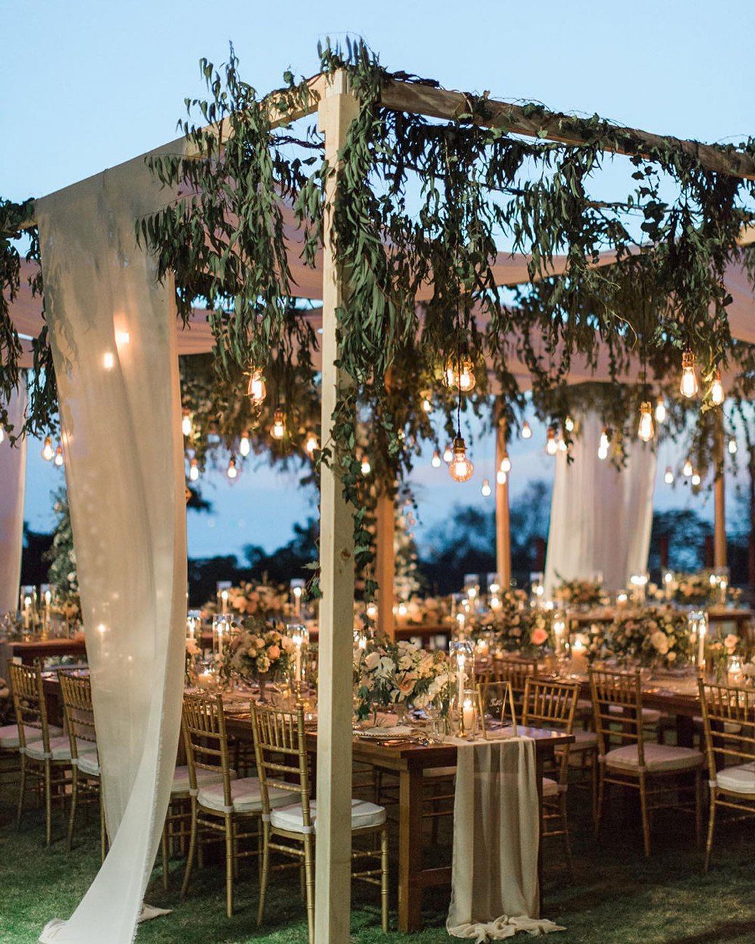 Beautiful and Cheap Wedding Decorations: Budget-Friendly Ideas