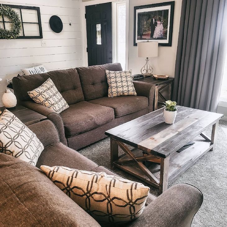 Best Brown Couch Ideas for Your Living Room - Farmhousehub