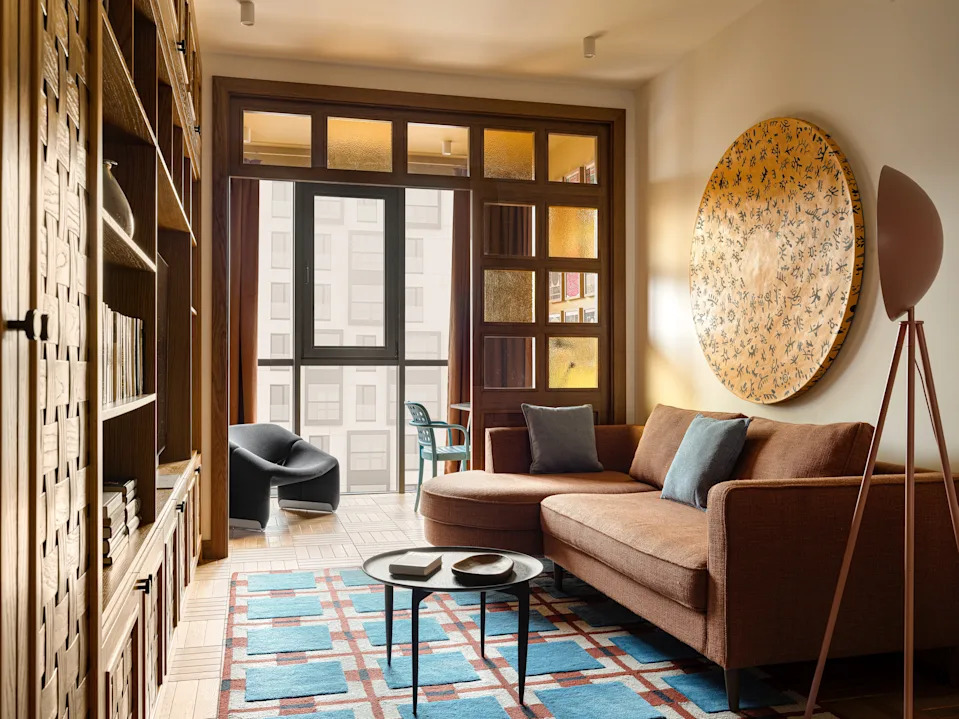 In This Apartment, a Fall Color Scheme Creates Rooms That Feel Cozy and Inviting All Year Round
