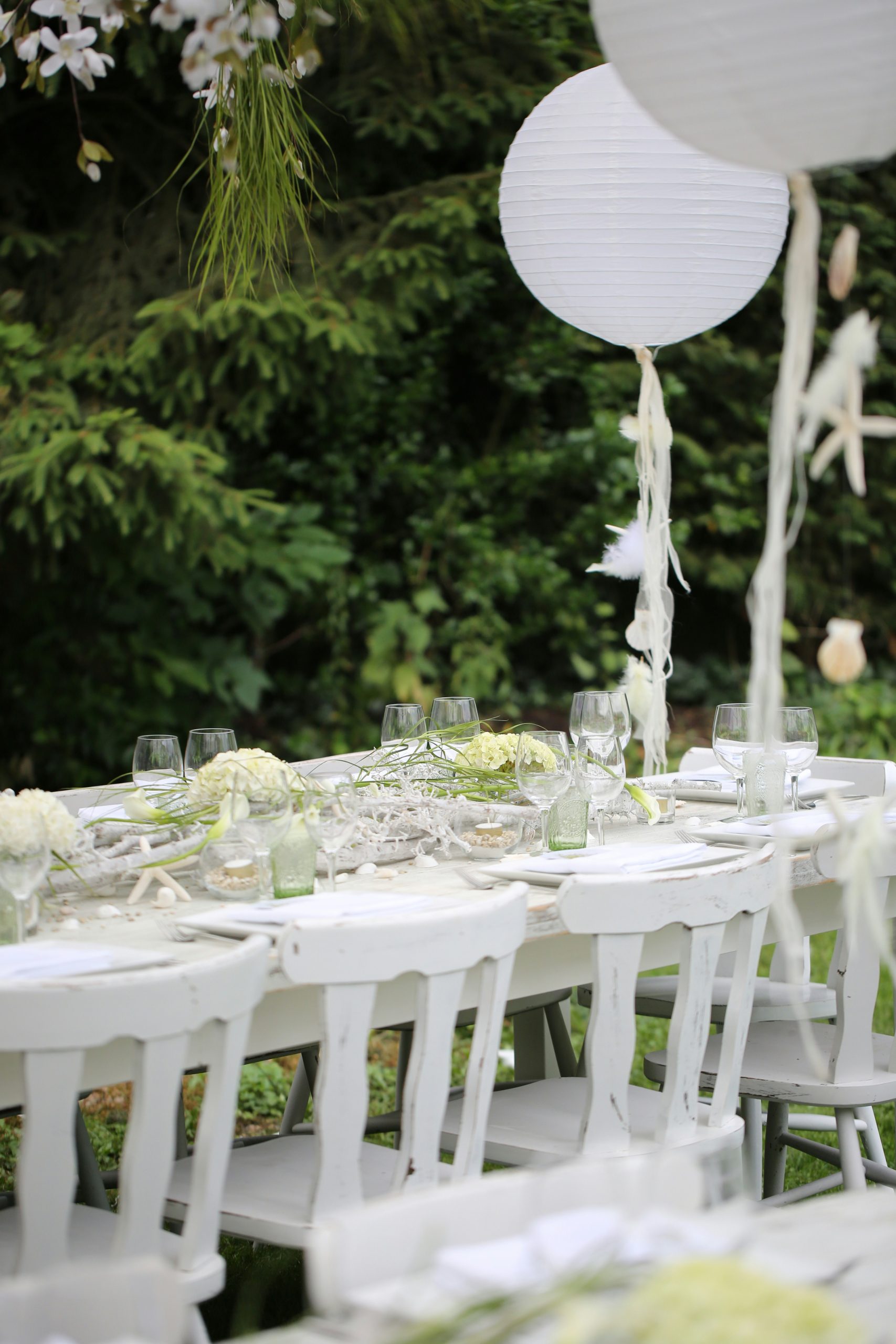 Picture taken on the first party I decorated as a party planner - special memories for myself and the baby I organized it for :-)