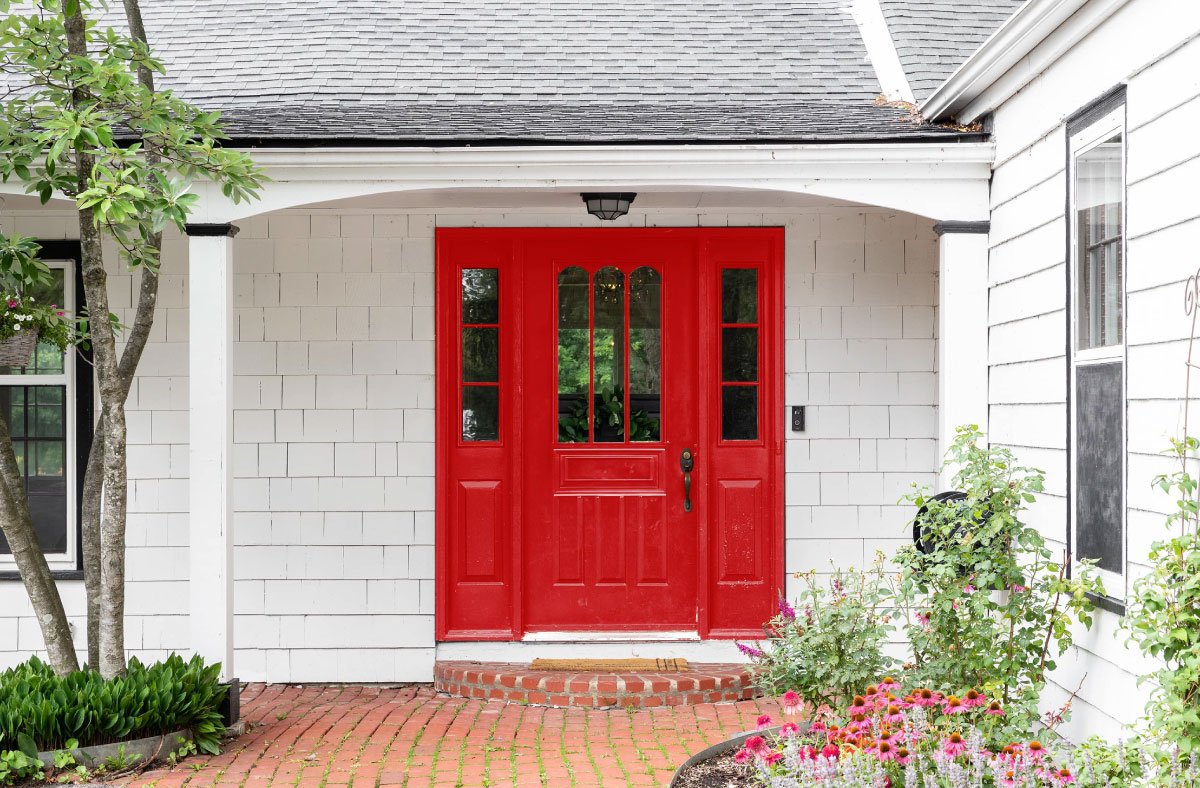 Top 8 Front Door Colors for White Houses | Fixr.com