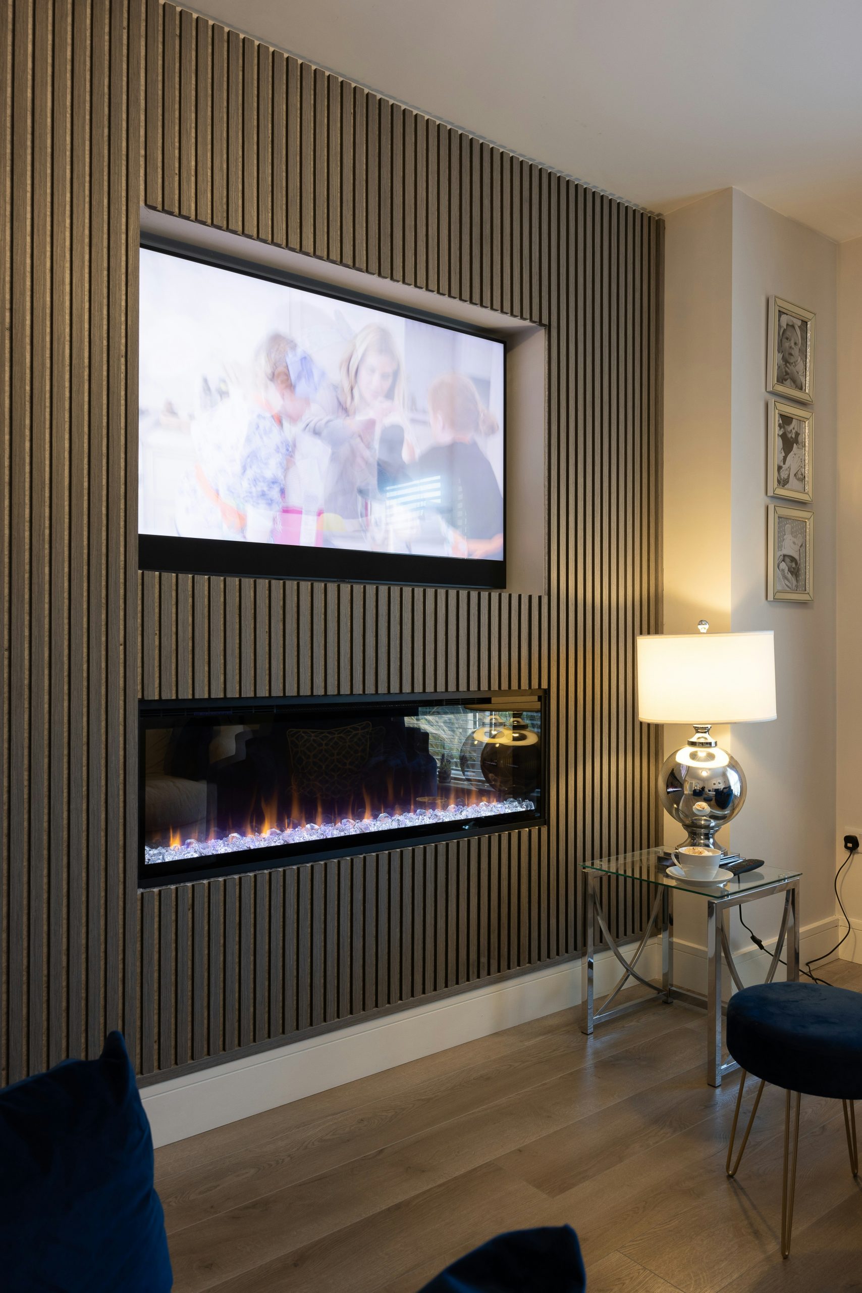 What is the expected lifespan of acoustic wall panels? The lifespan of acoustic wall panels depends on factors such as material quality and maintenance. With proper care, these panels can last for man