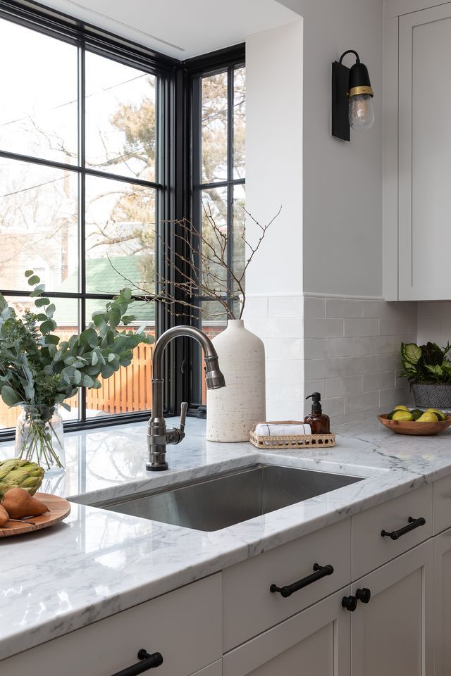 11 Kitchen Window Ideas to Maximize Light and Style