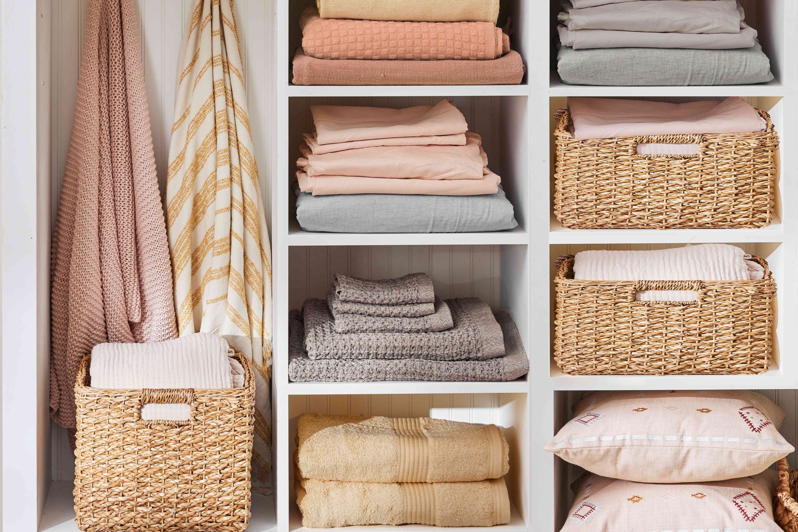15 Genius Ways to Organize Your Linen Closet Once and For All