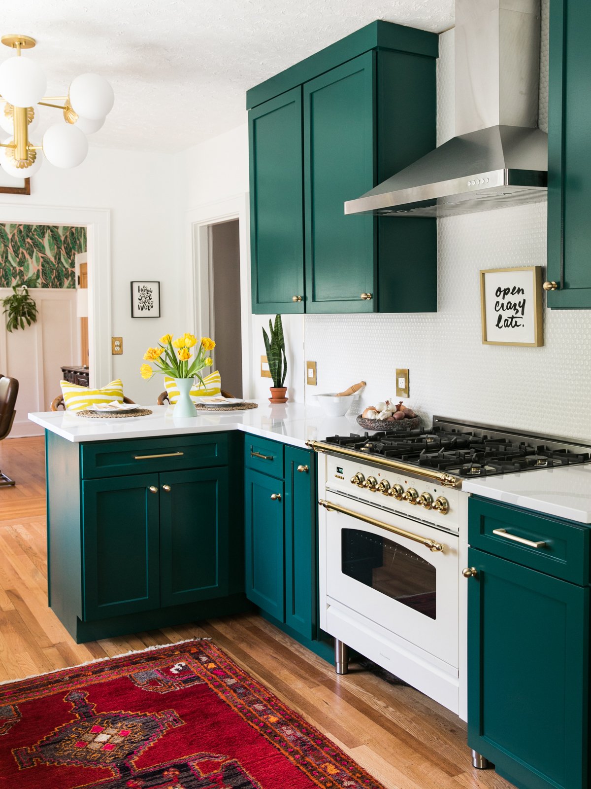 15 Green Kitchen Cabinets That Aren't All Sage