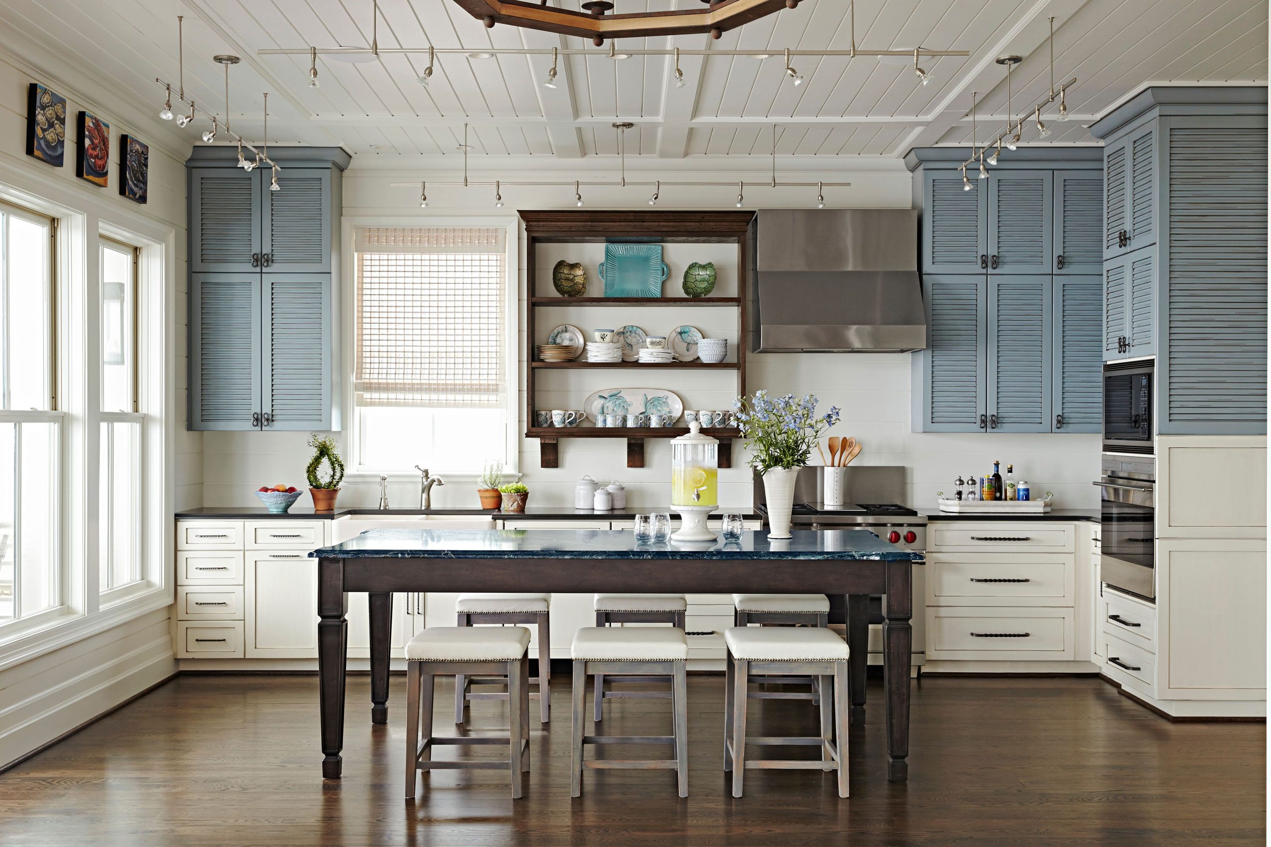 20 Coastal Kitchen Ideas to Bring the Beach Inside
