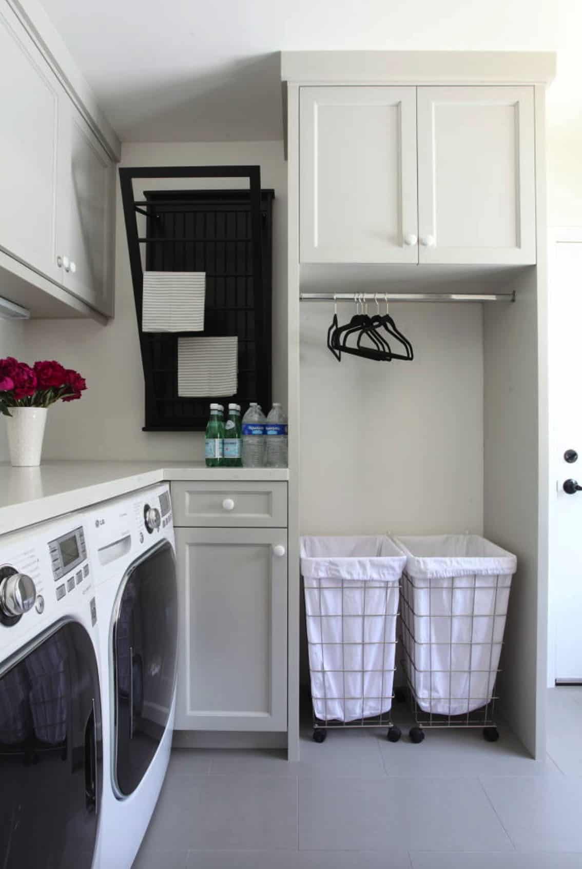 21 Practical Space-Saving Ideas For Your Tiny Laundry Room Story - One Kindesign