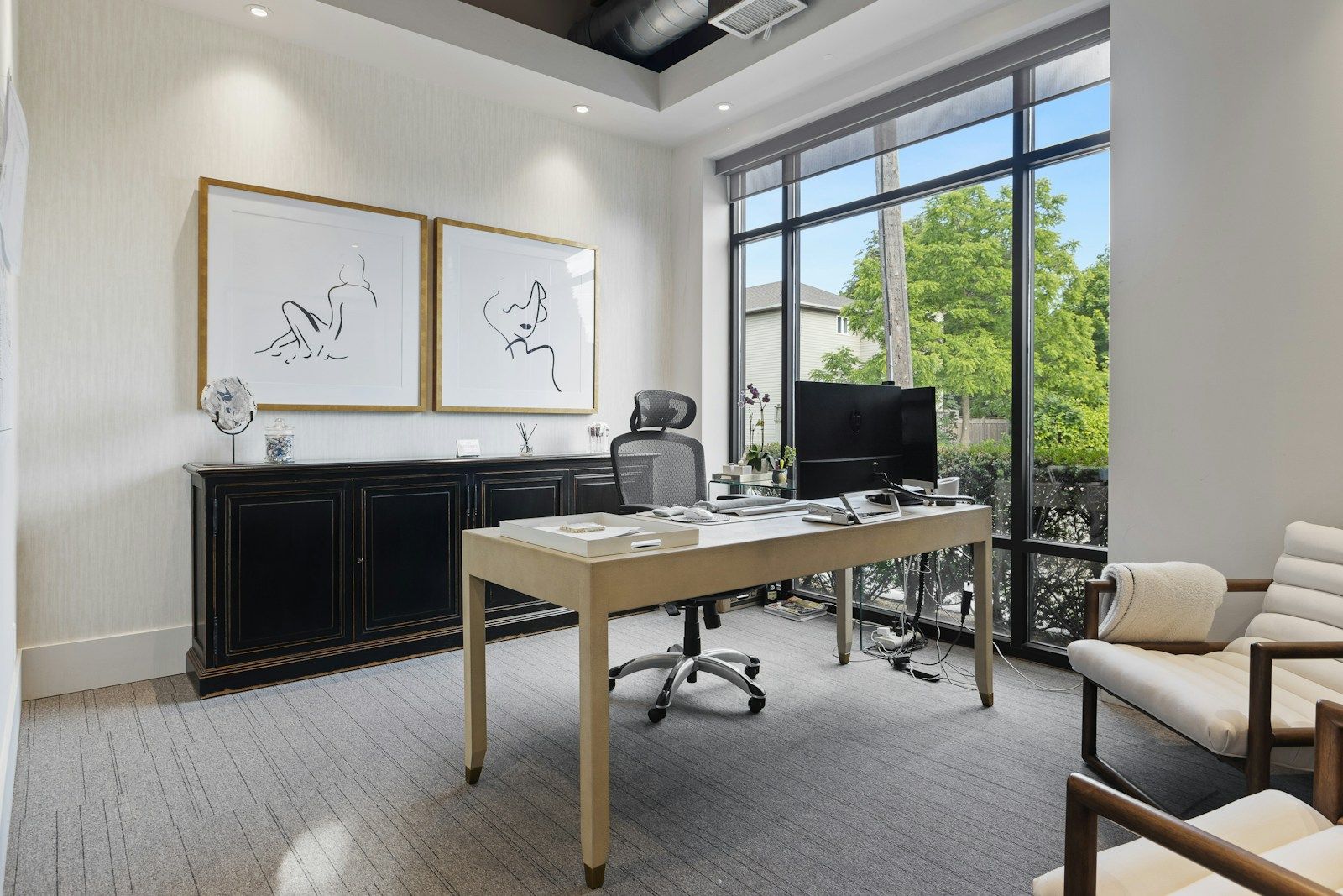 22 Elegant Zen Office Space Ideas for a Minimalist and Mindful Workspace