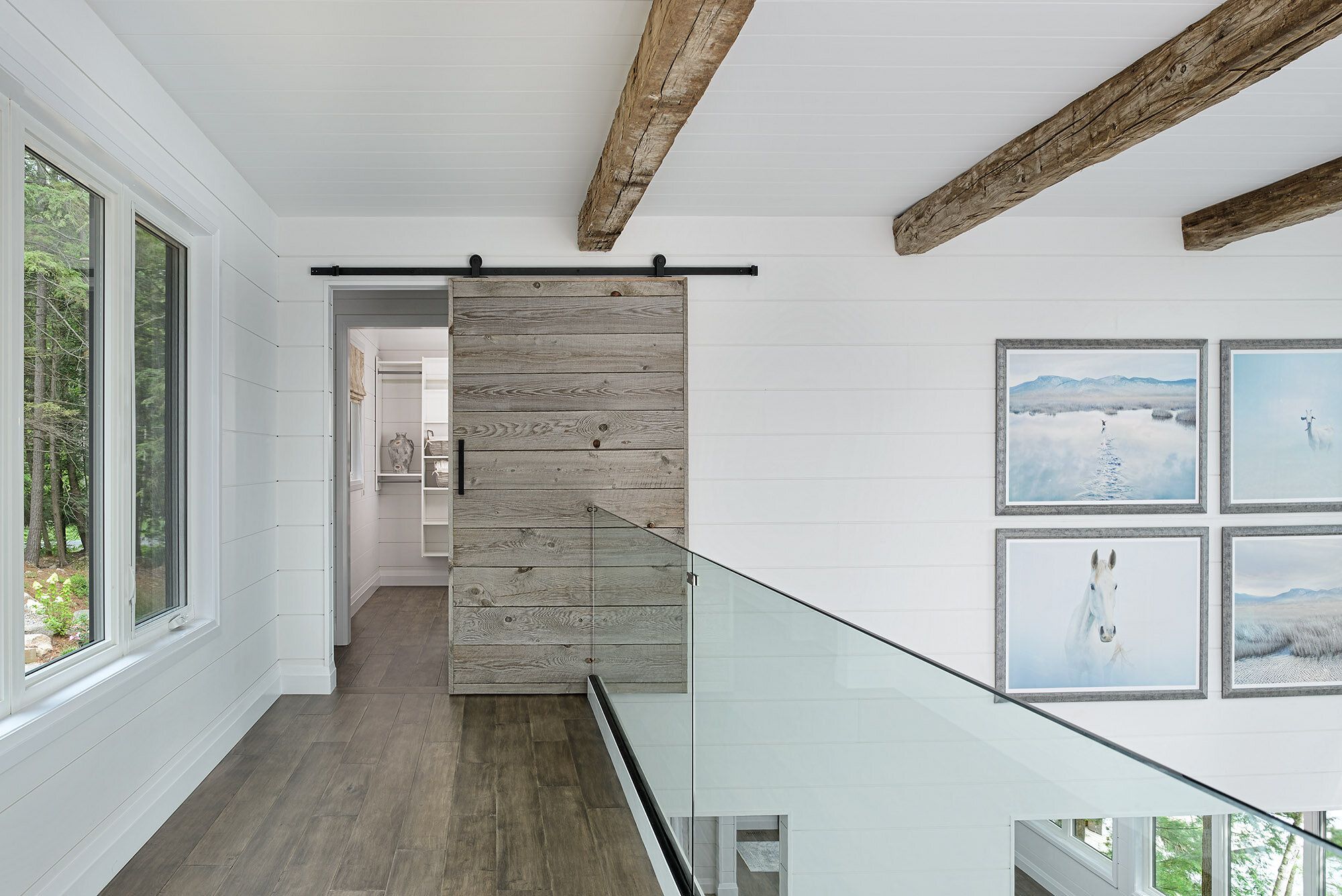 23 Barn Door Ideas That Work in Any Interior