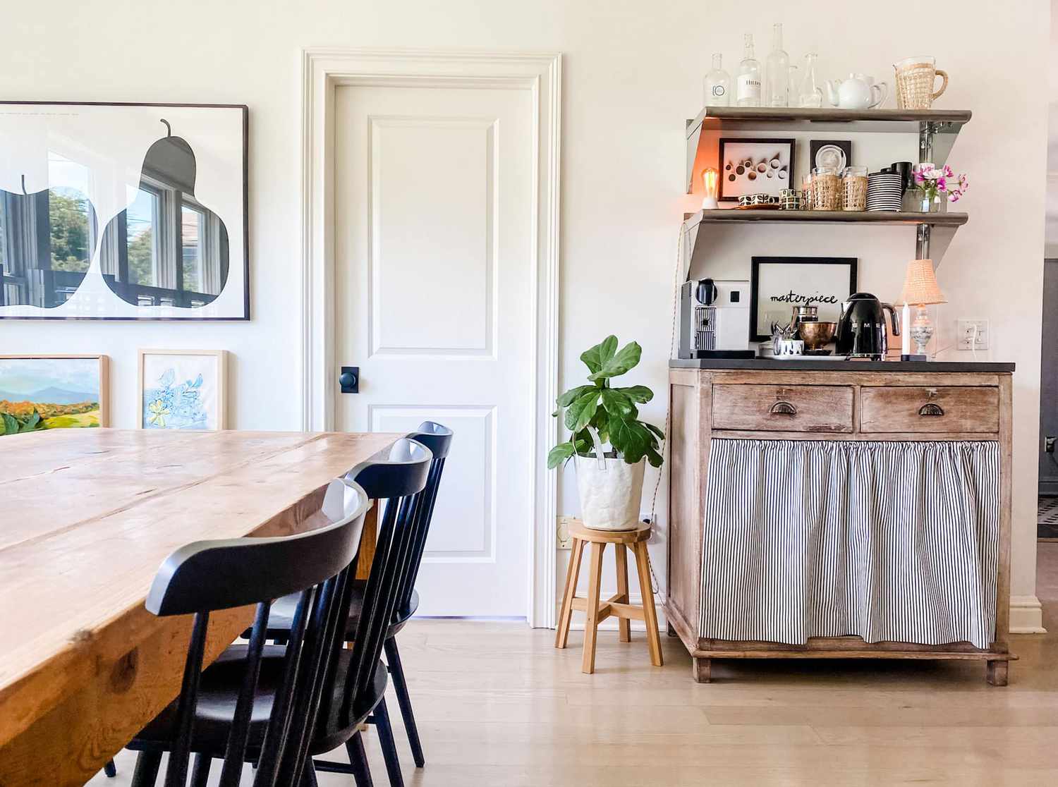 26 DIY Storage Ideas to Organize a Small Space for Less