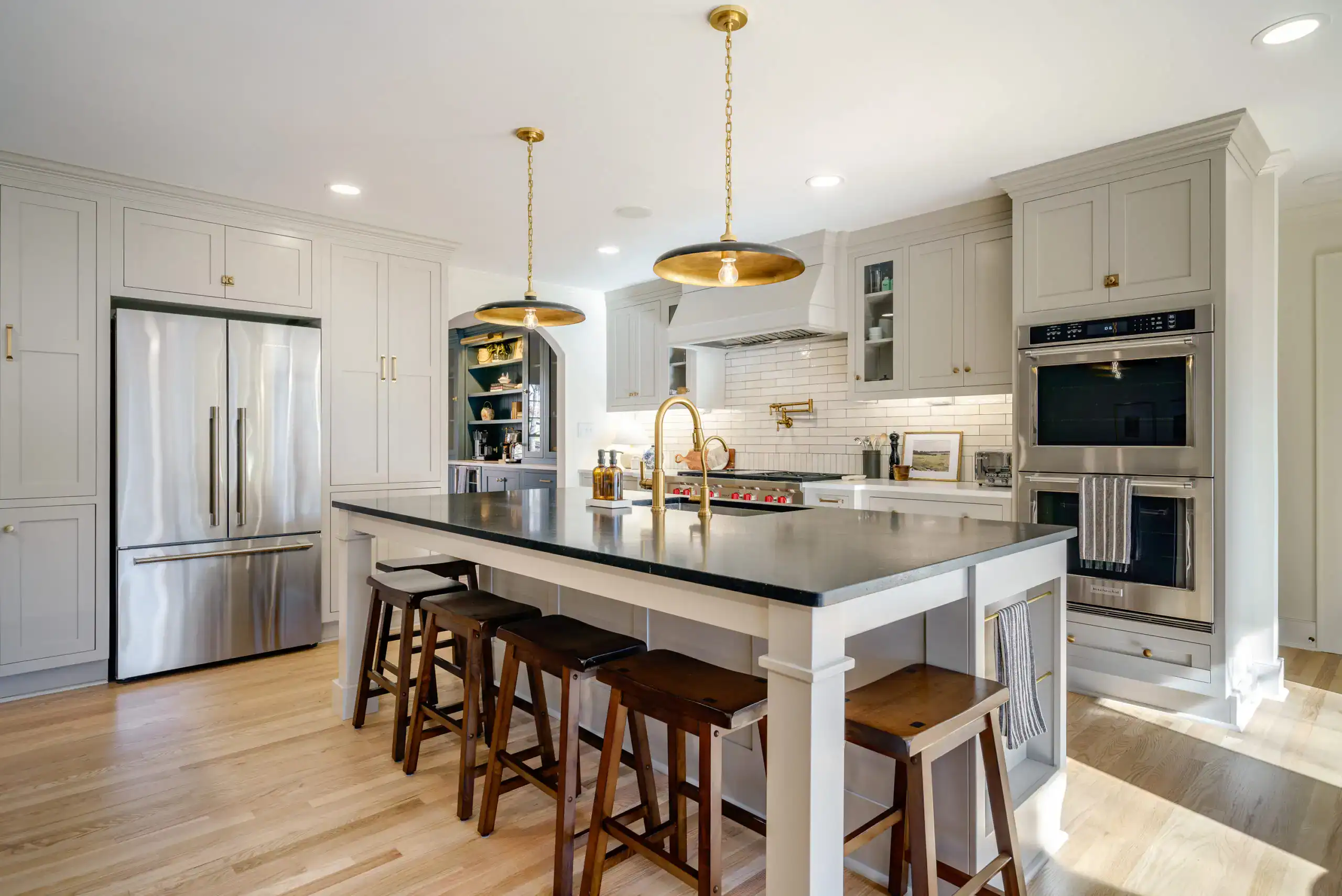 3 Must Have Features for Modern Kitchen Remodel | Icon Builders
