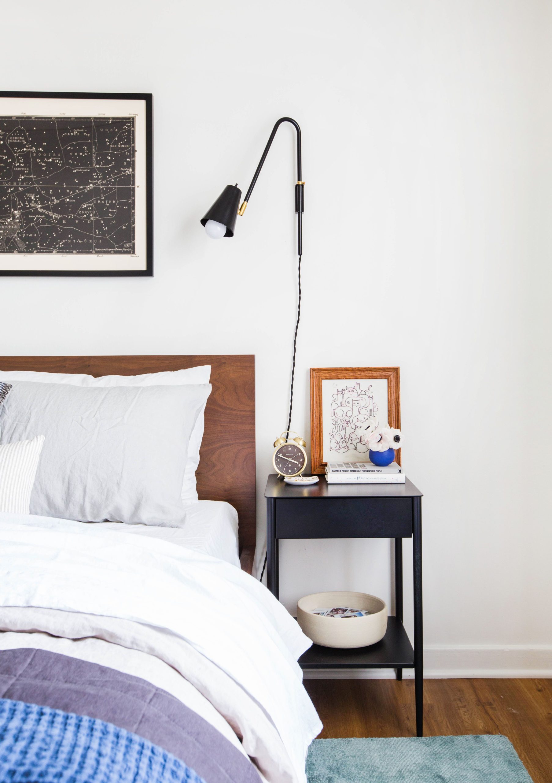 30 Minimalist Bedroom Ideas That Will Inspire You to Declutter