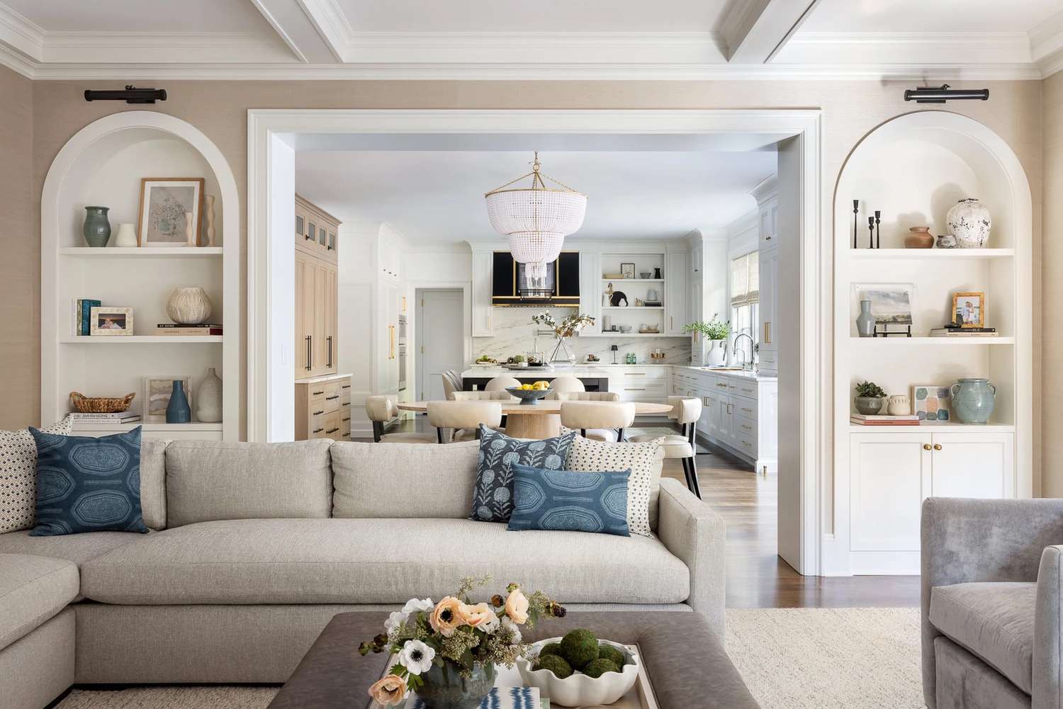 30 Stylish Wall Storage Ideas to Tidy Up Your Space