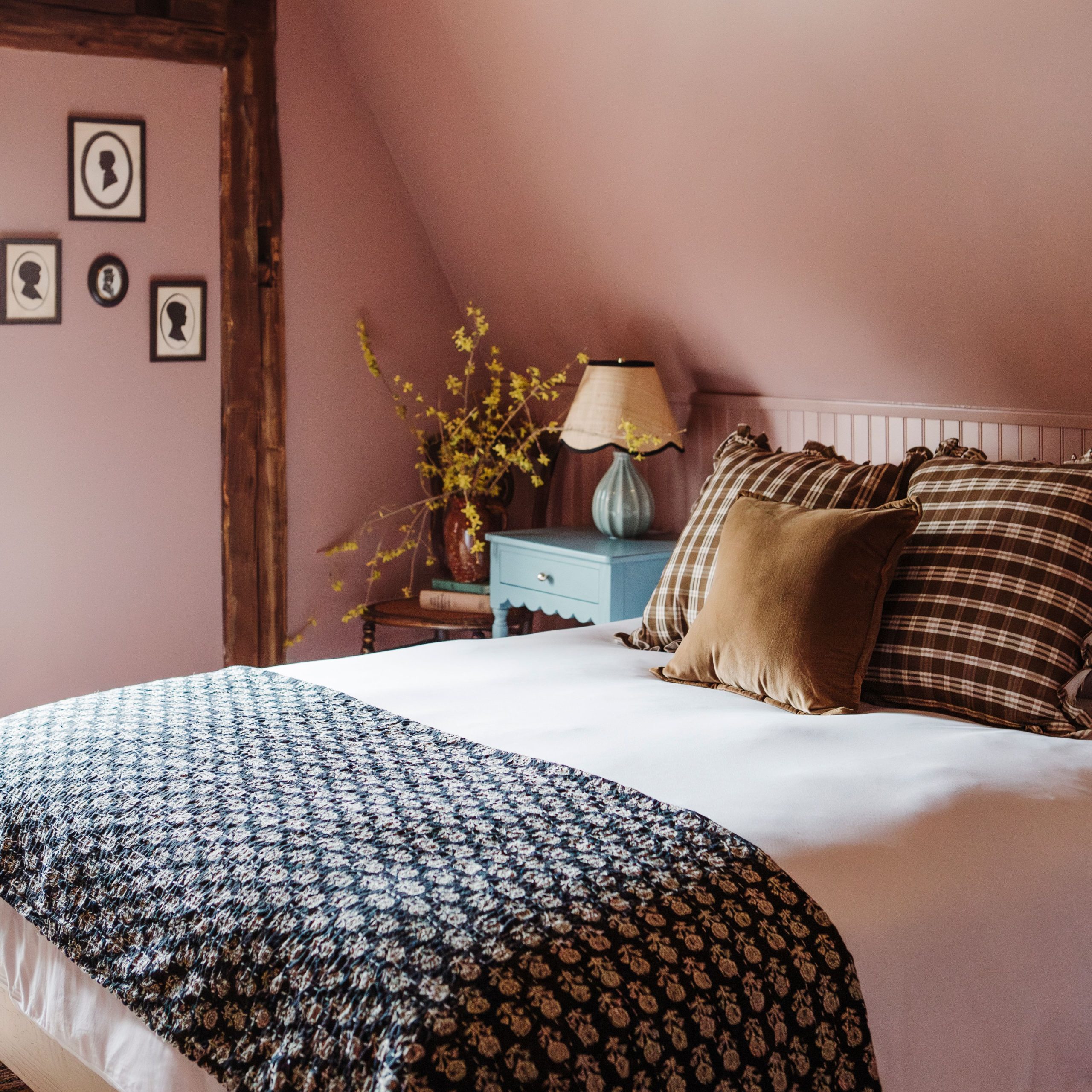 33 Best Bedroom Colour Ideas to Instantly Transform your Home in 2025 | AD Middle East