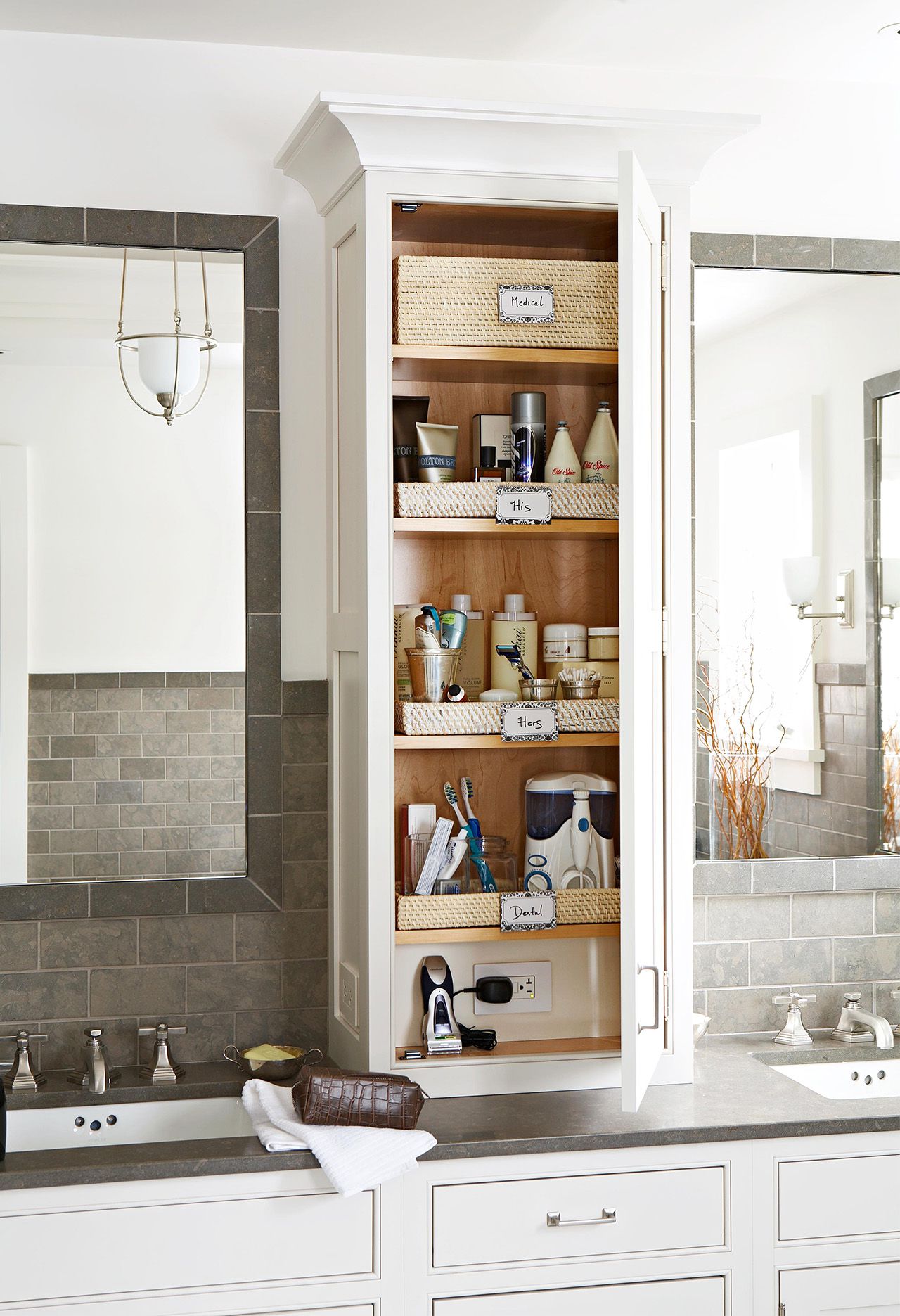 35 Smart Bathroom Storage Ideas to Organize Your Space