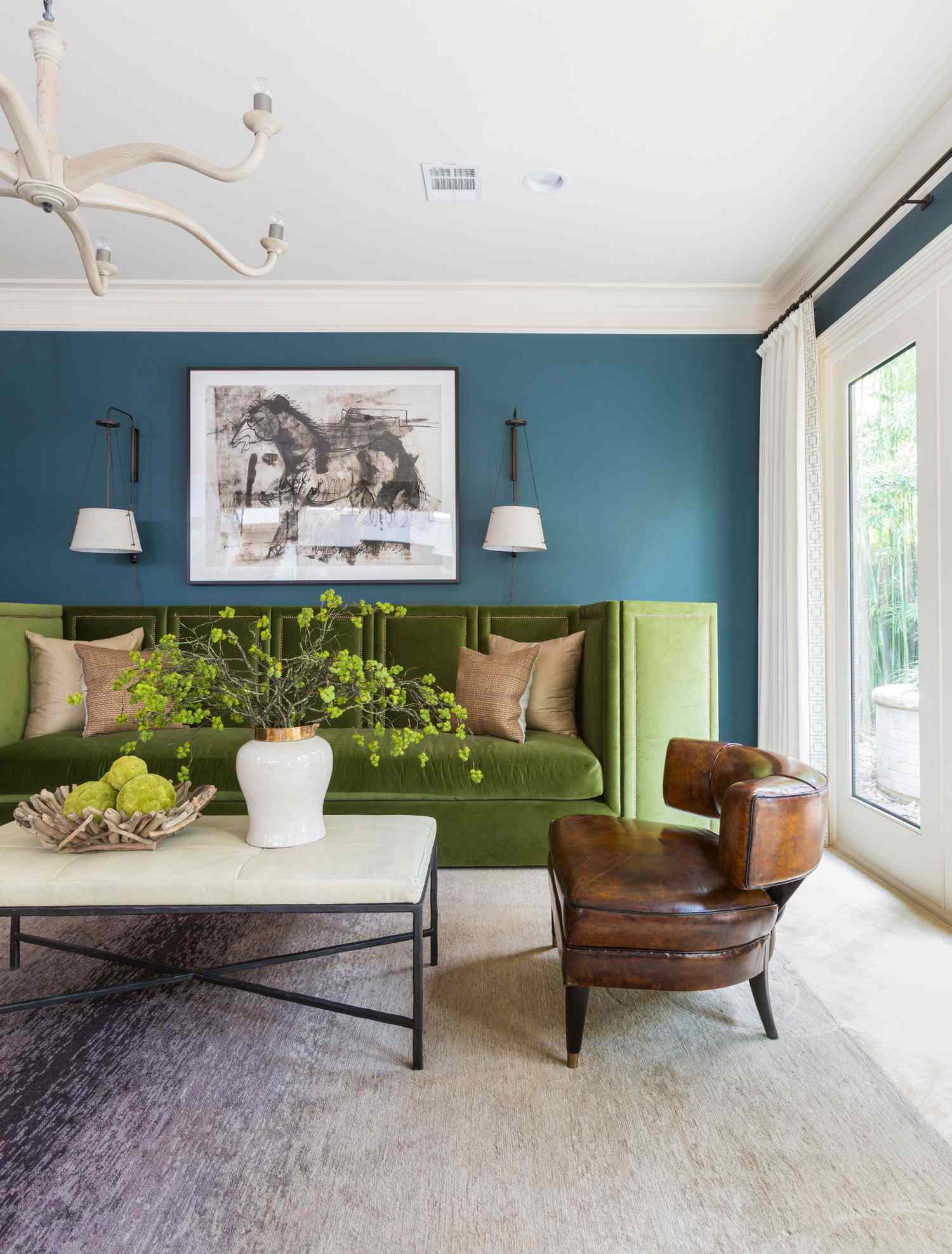 37 Living Room Accent Wall Ideas to Transform Your Space