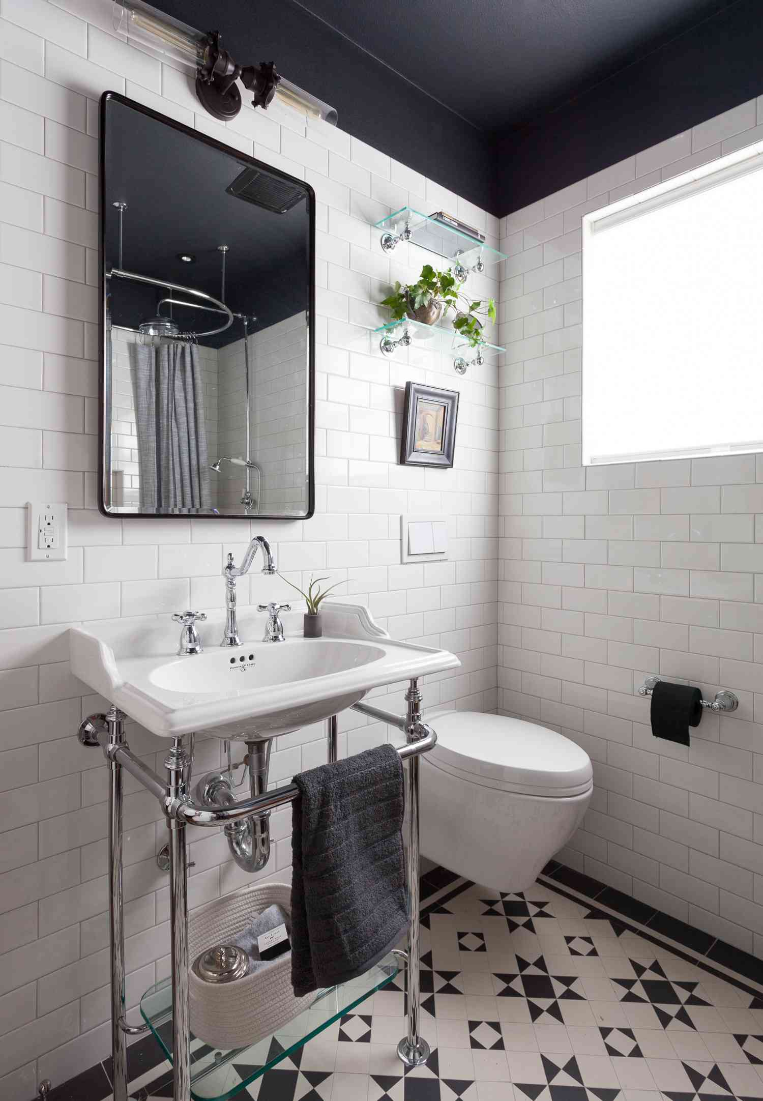 43 Pretty Powder Room Ideas for Your Half Bath