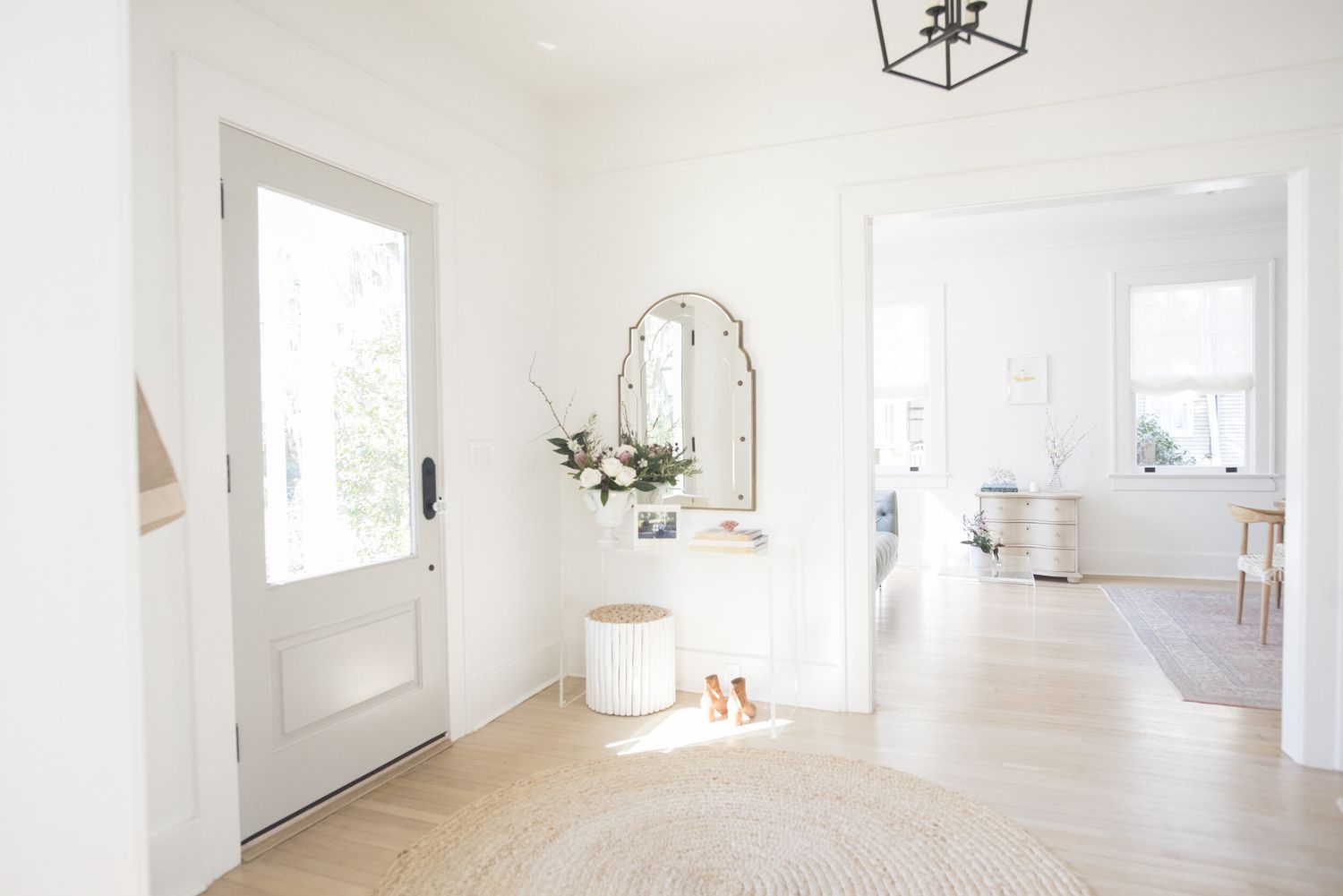 52 Best Foyer Ideas for a Stylish Entryway