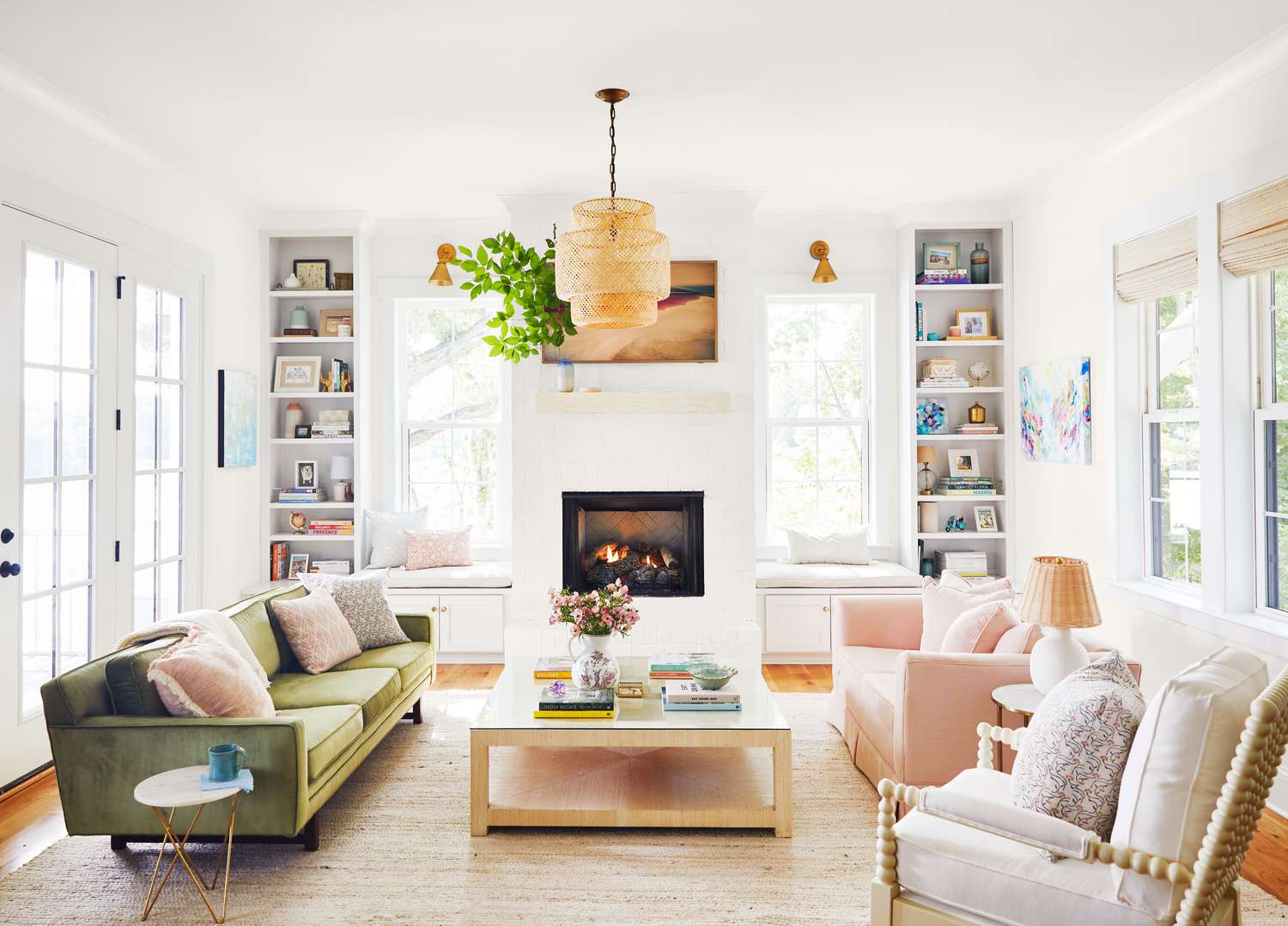 52 Ways To Decorate A Bookshelf In Any Room