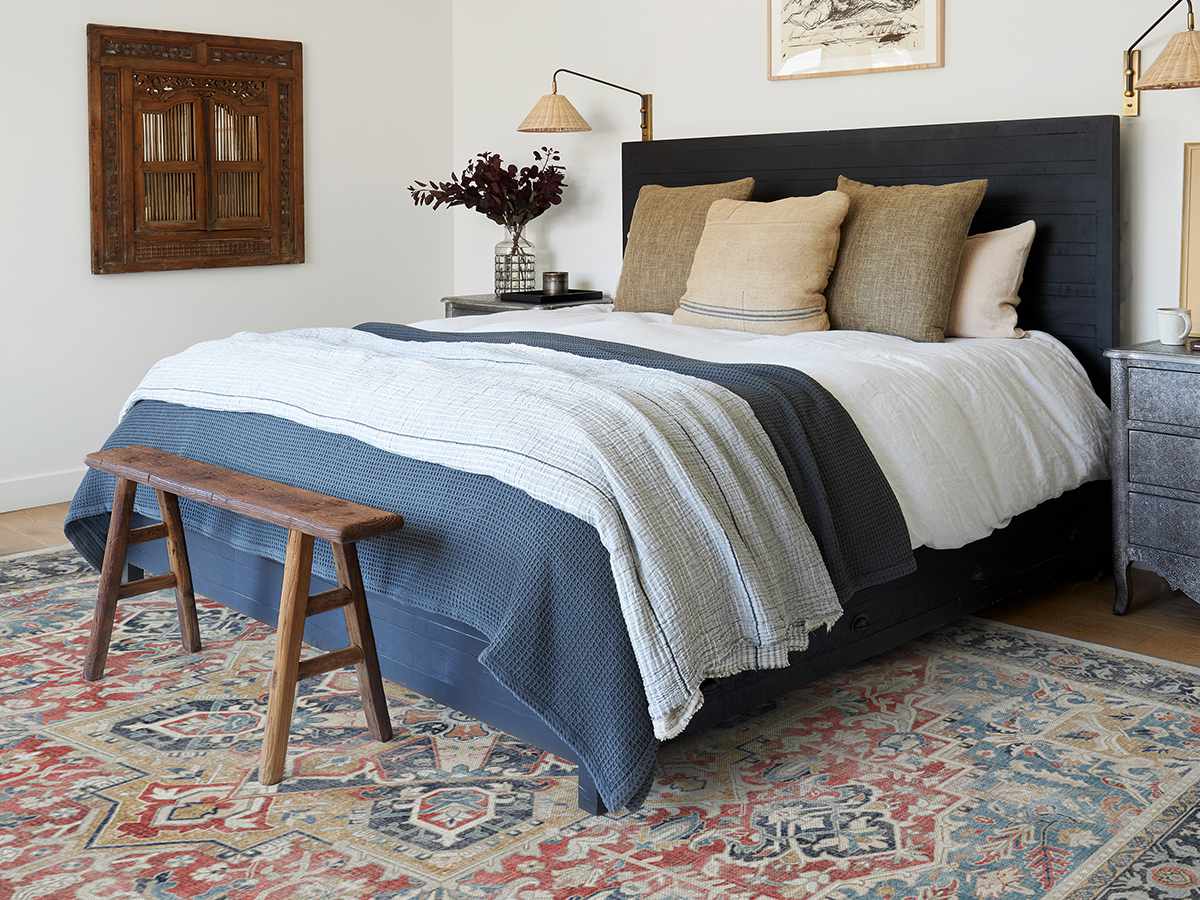 53 Beautiful Blue Bedroom Ideas To Make A Soothing Space