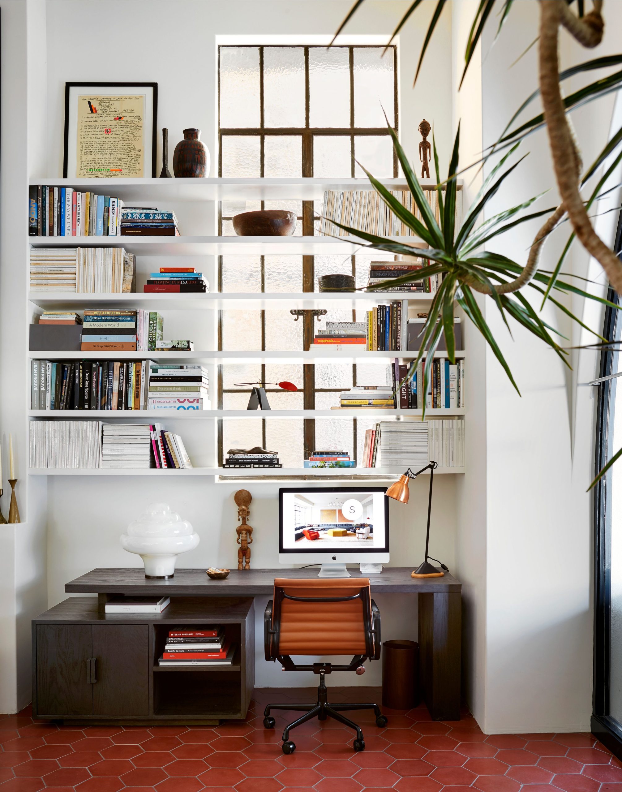 7 Genius Bookshelf Ideas to Update Your Home Library | Architectural Digest | Architectural Digest