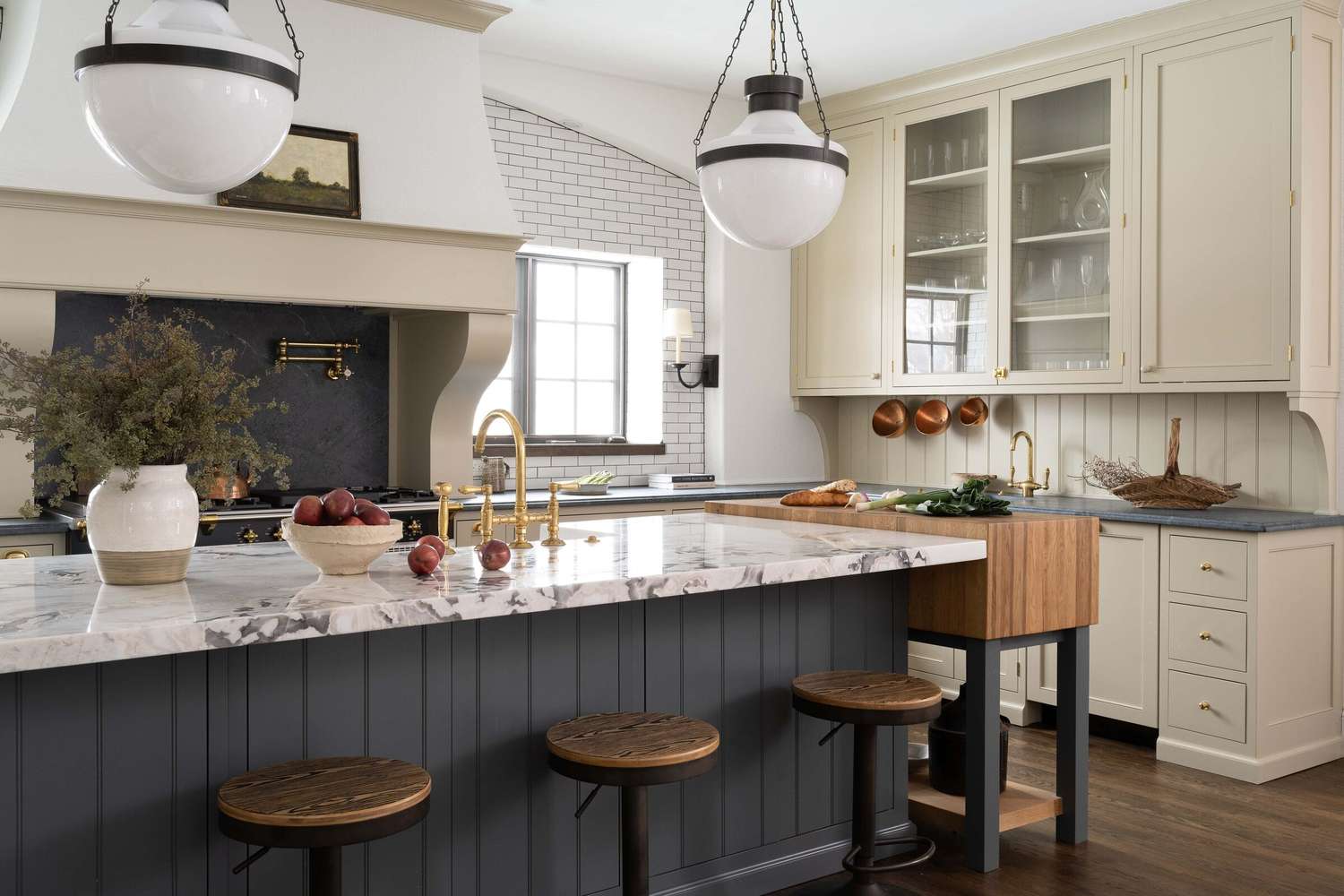 7 Trendy Paint Colors for Every Room in 2026, According to Designers