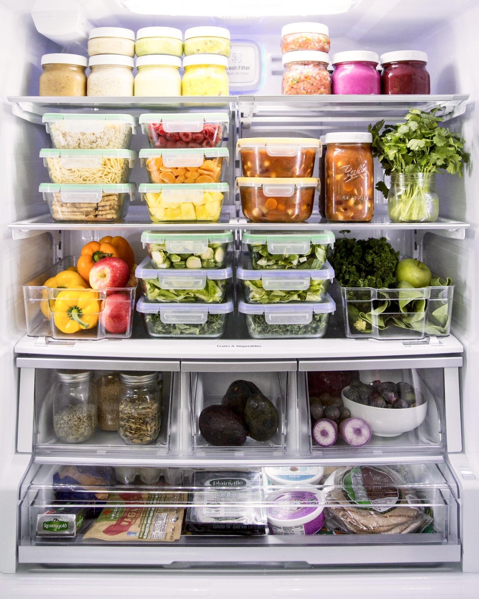 8 fridge organization ideas to keep your food fresh AF