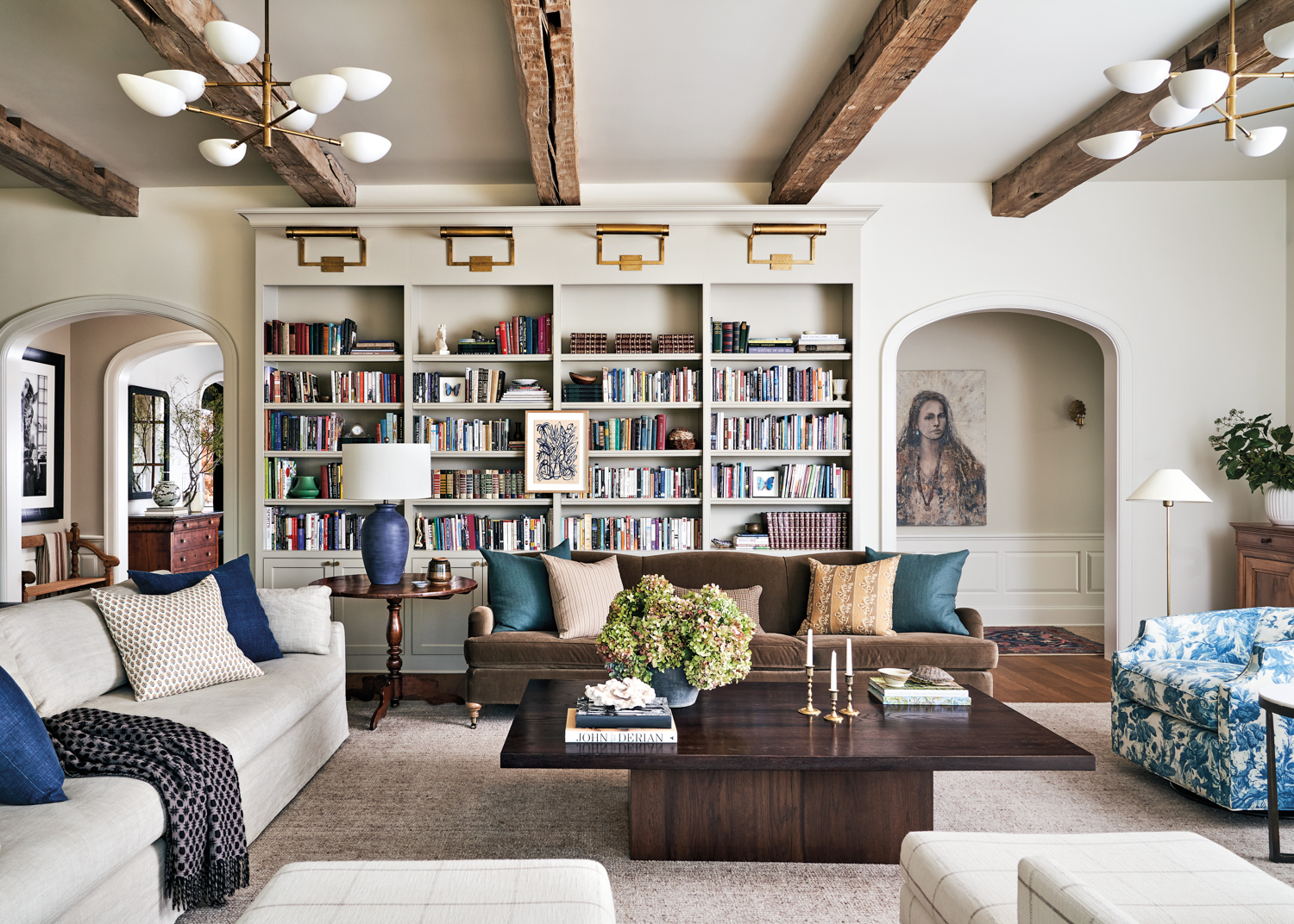 A Family Home Near Dallas Embraces The Spirit Of Togetherness | LUXE Interiors + Design