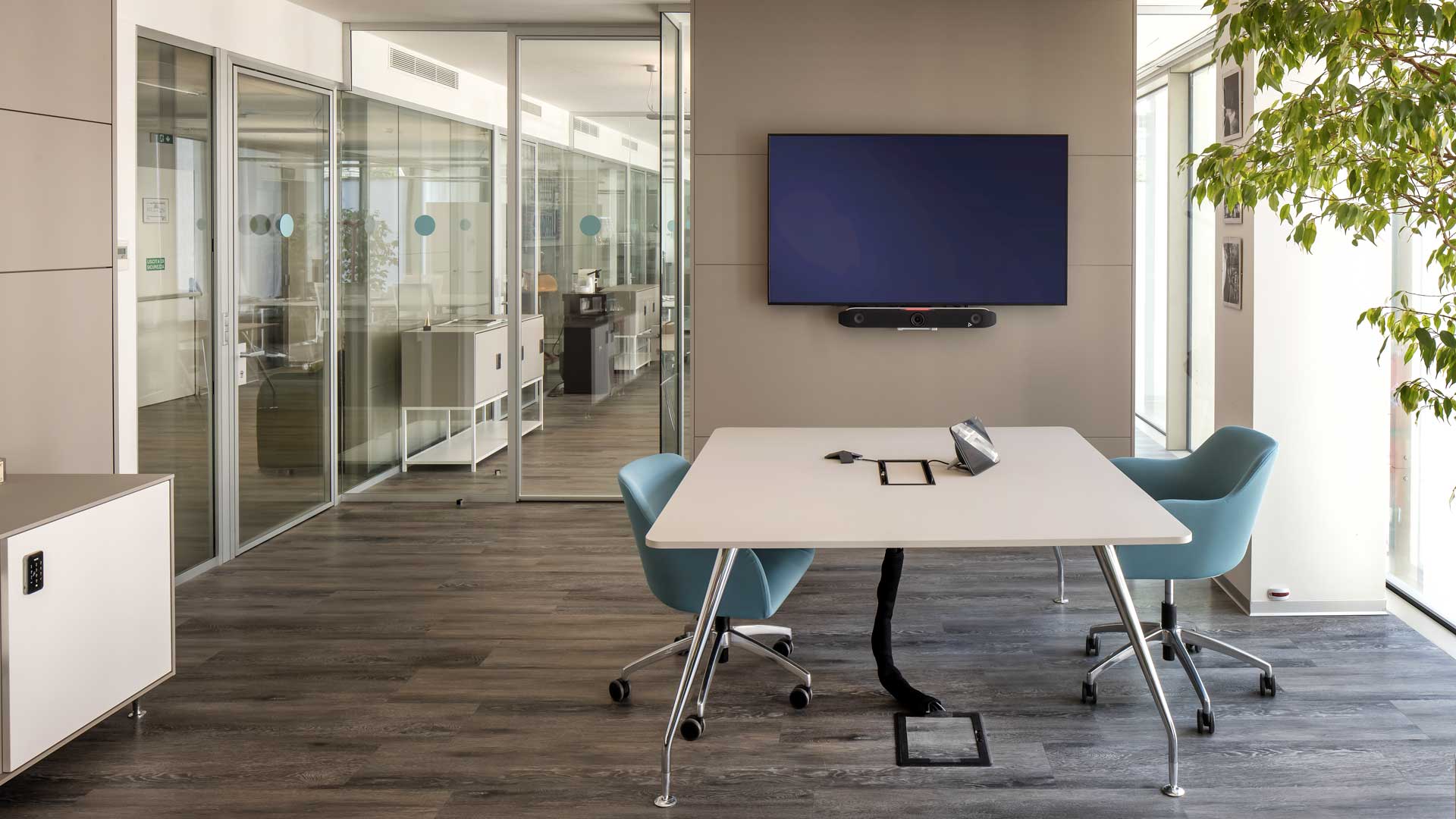 Back to Work: Office Design Trends 2025/2026 | Feel The