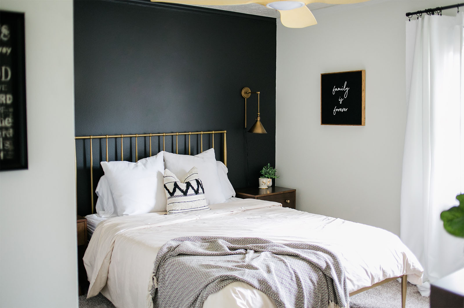 Black Bedroom Accent Wall How To Highlight And Decorate A Black Accent Wall