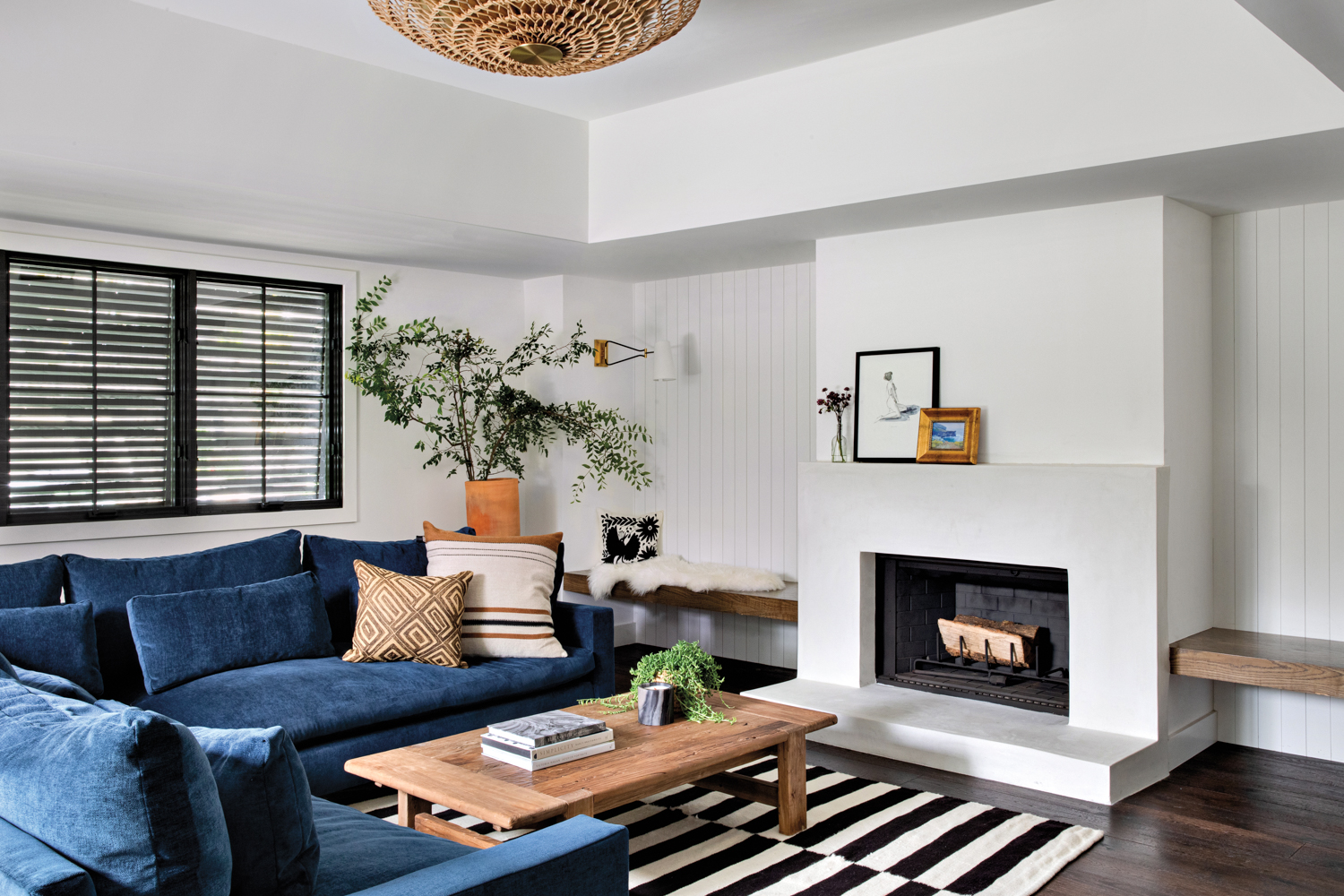 Bold Hues Enrich This Moody Modern Farmhouse In Newport Beach | LUXE Interiors + Design