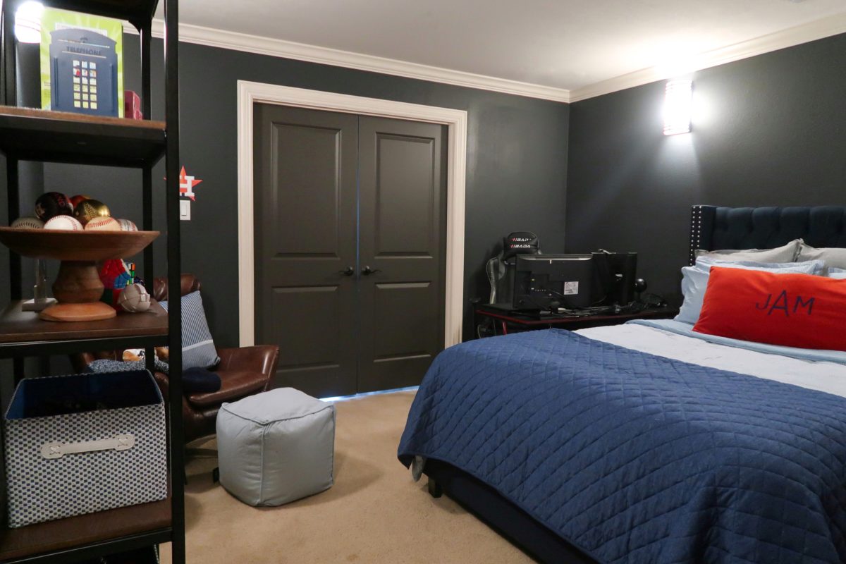 Boy's Bedroom Makeover • Honey We're Home