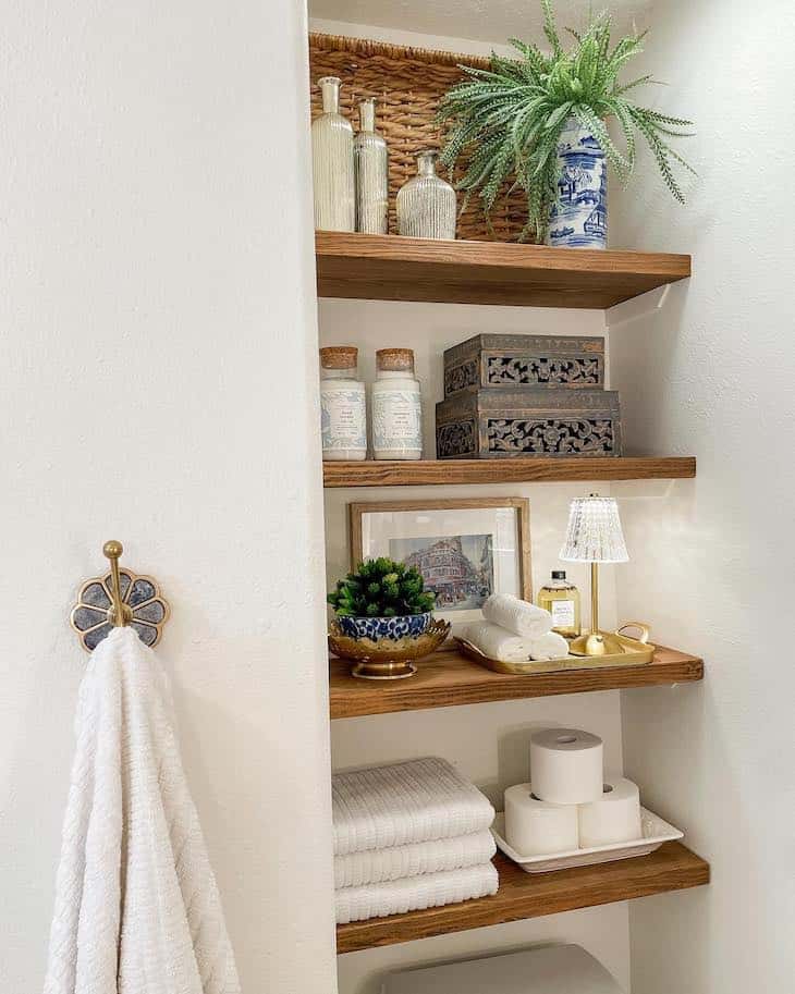 Chic and Functional Above-Toilet Decor Ideas - Farmhousehub