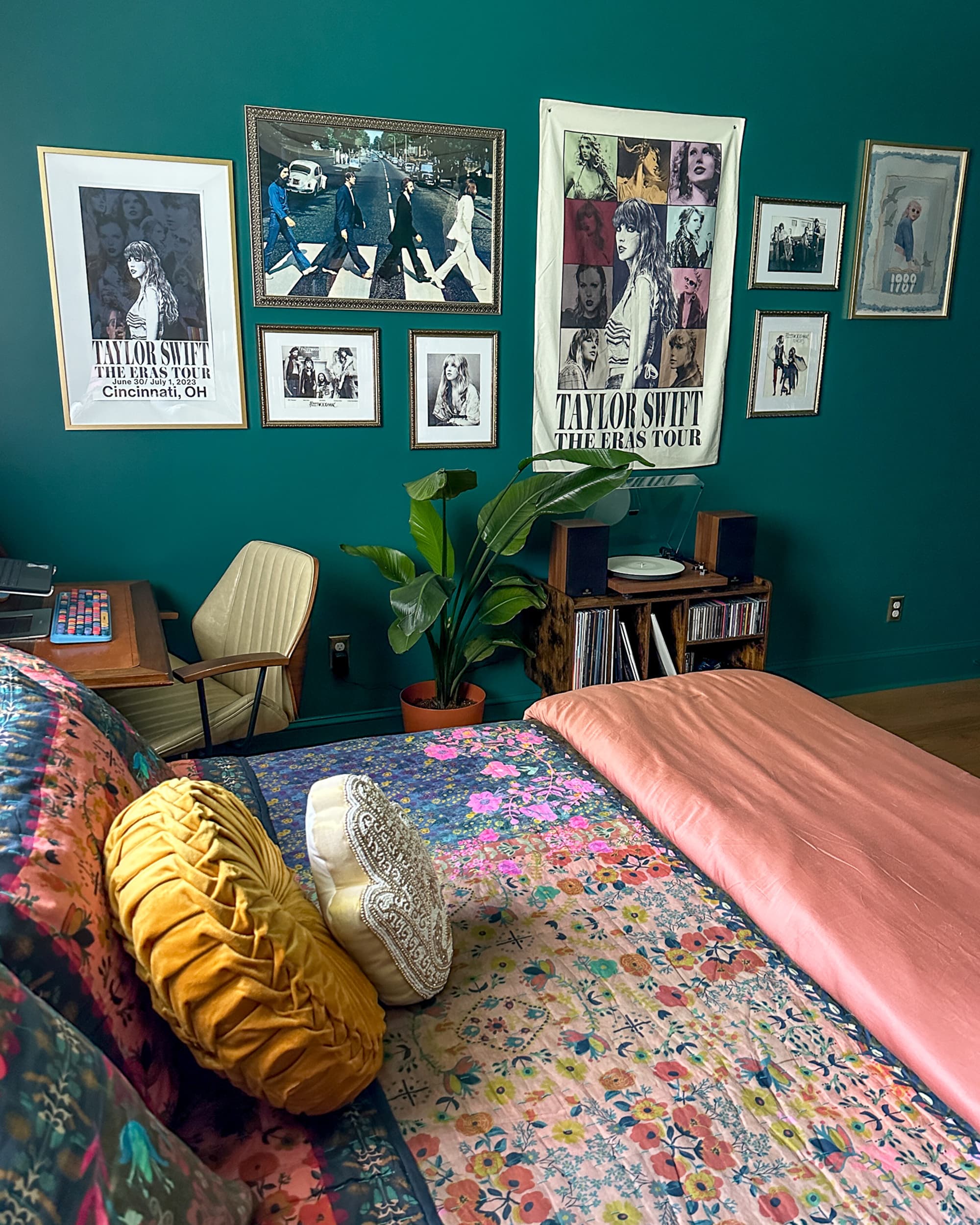 Cozy Boho Bedroom Makeover Ideas $1,500 | Apartment Therapy