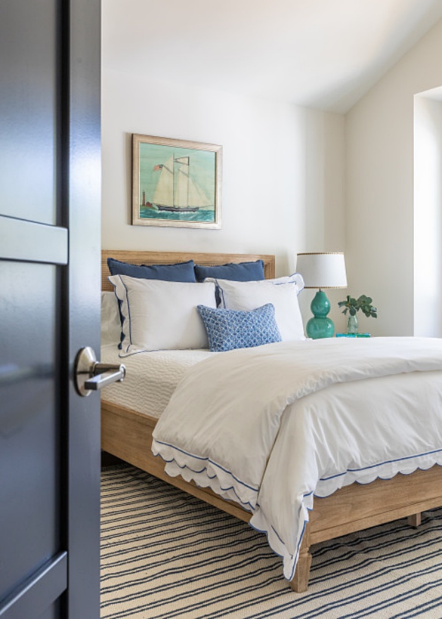 Create a Beautiful Zen Bedroom in Blue or Green