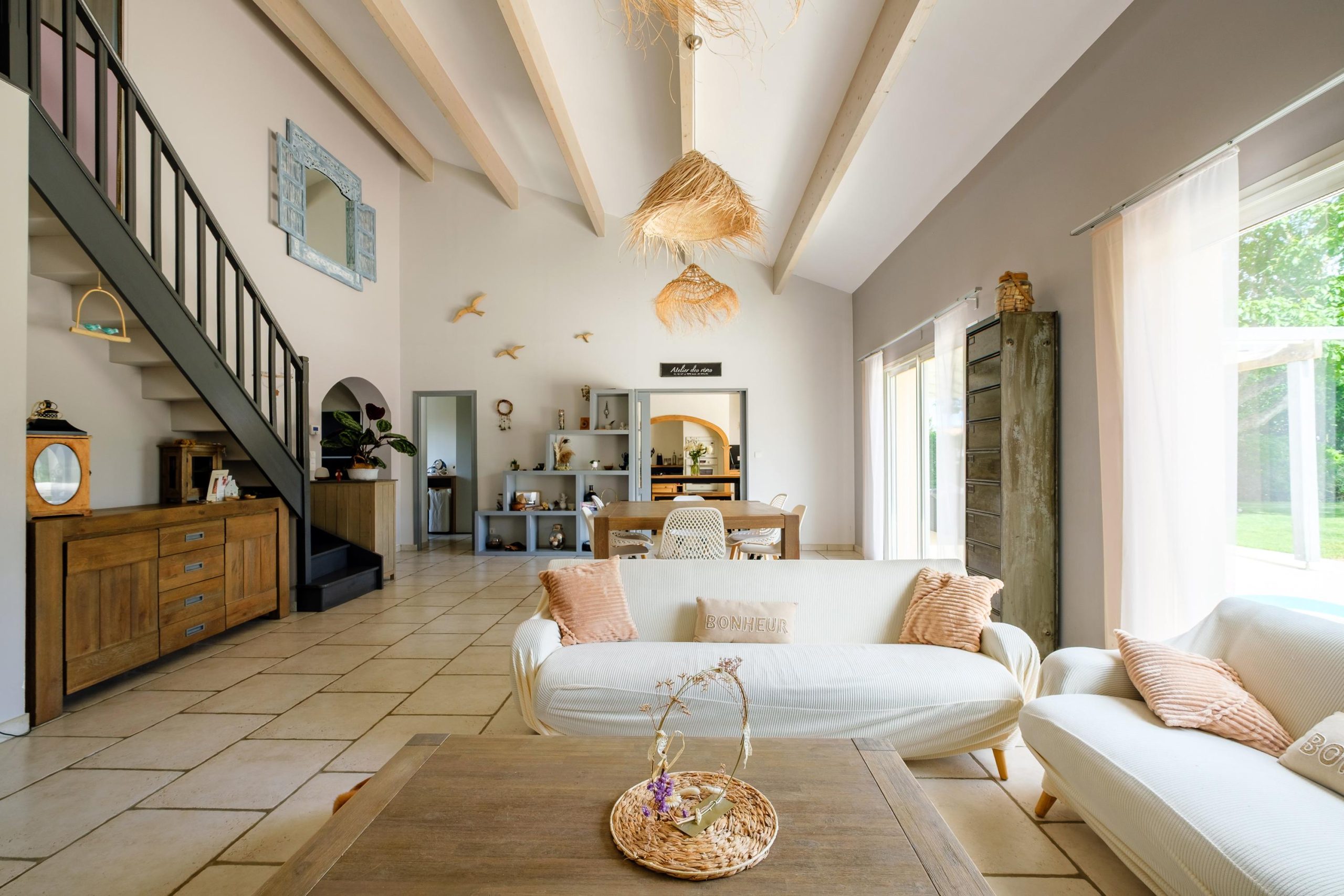 For sale Light and spacious rooms: modern house with swimming pool near Niort at SAINT REMY - 192 sqm - Espaces Atypiques NIORT