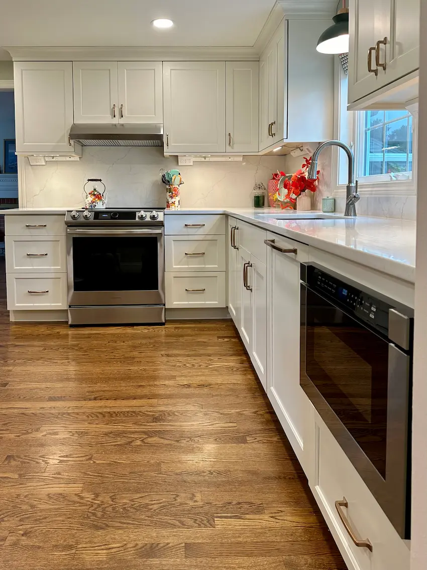 Hardwood In Kitchen vs Ceramic Tile Kitchen Floor