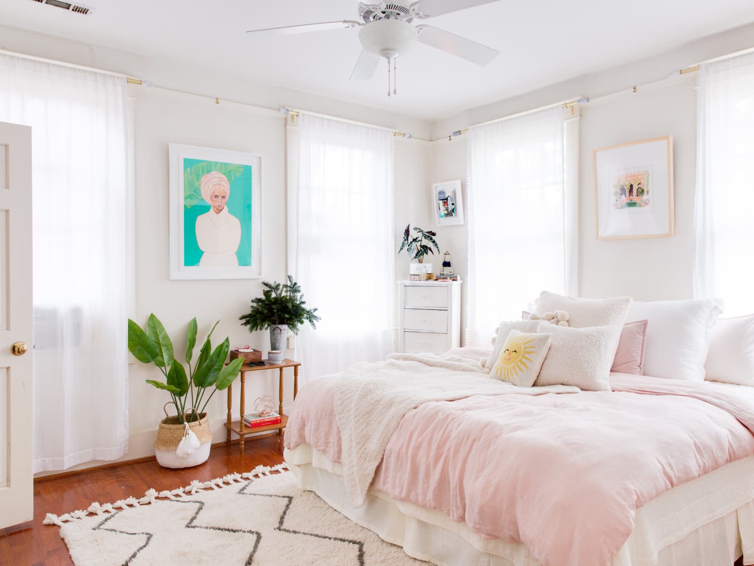 How to Make Your First Apartment Feel Like Home - Adult Decorating Ideas | Apartment Therapy