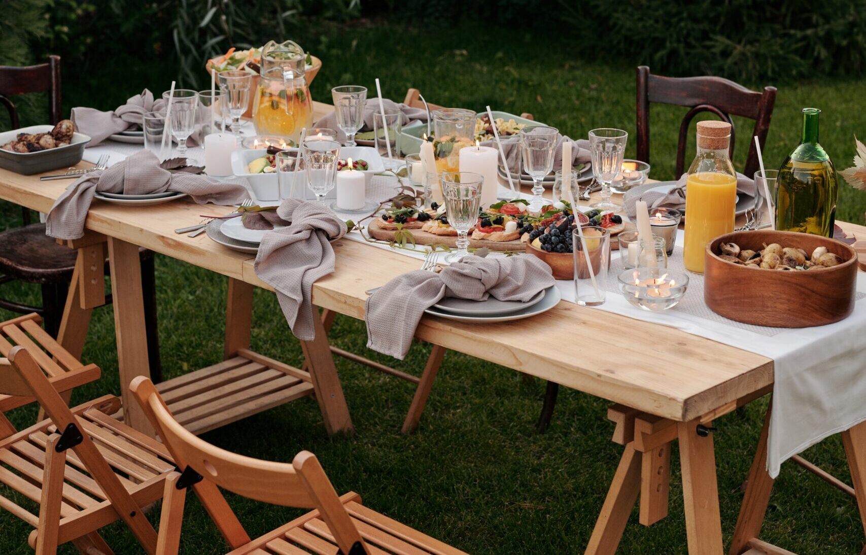 How to Prepare a Summer Buffet - Pierre Cheese Market