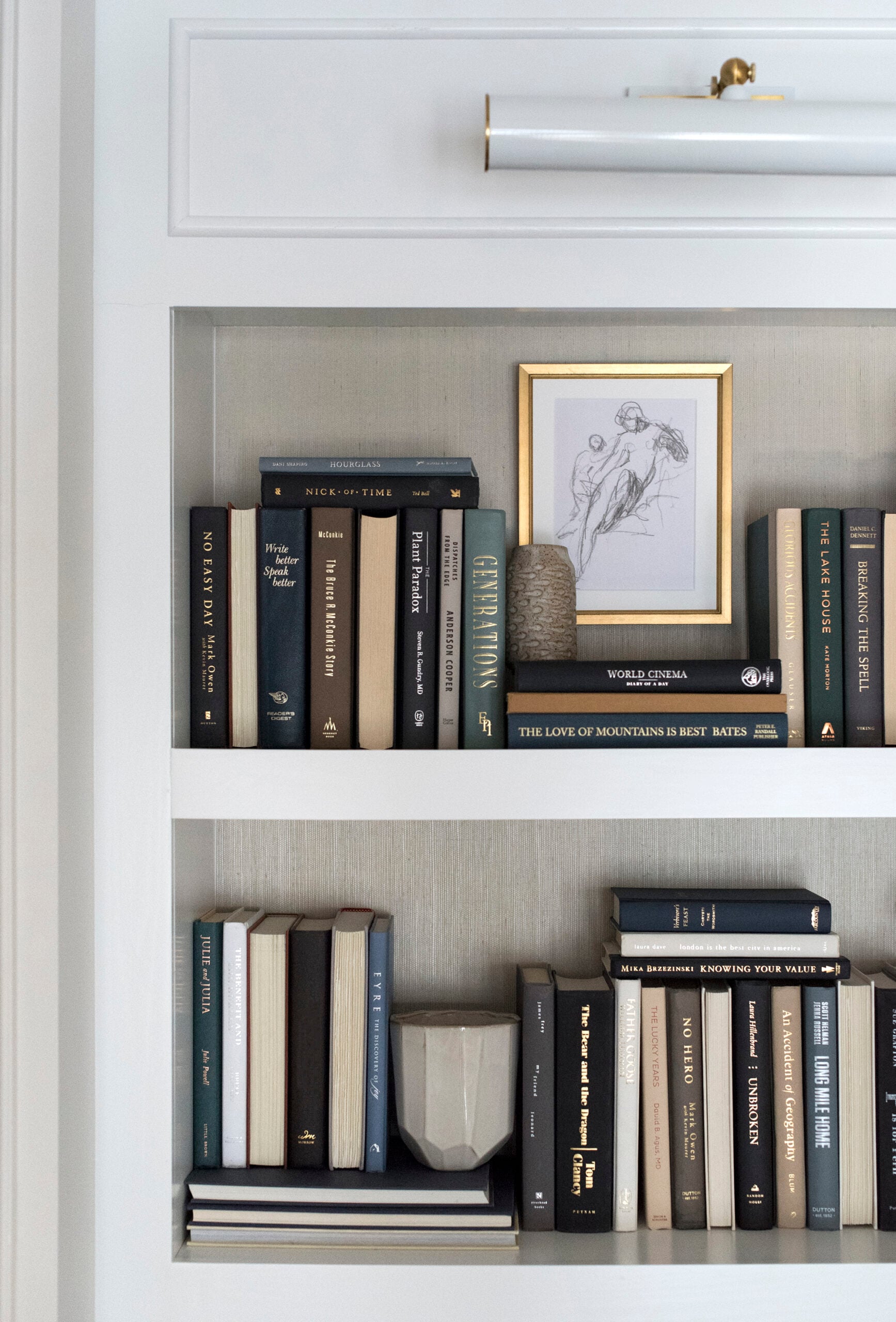 How to Style a Bookshelf: Easy Designer-Approved Tips for a Curated Look