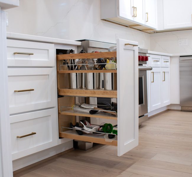 Innovative Storage Solutions for Small Kitchen Spaces