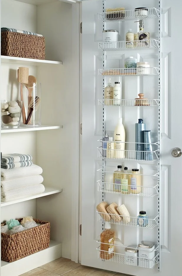 JRL Interiors — Organizing the Linen Closet