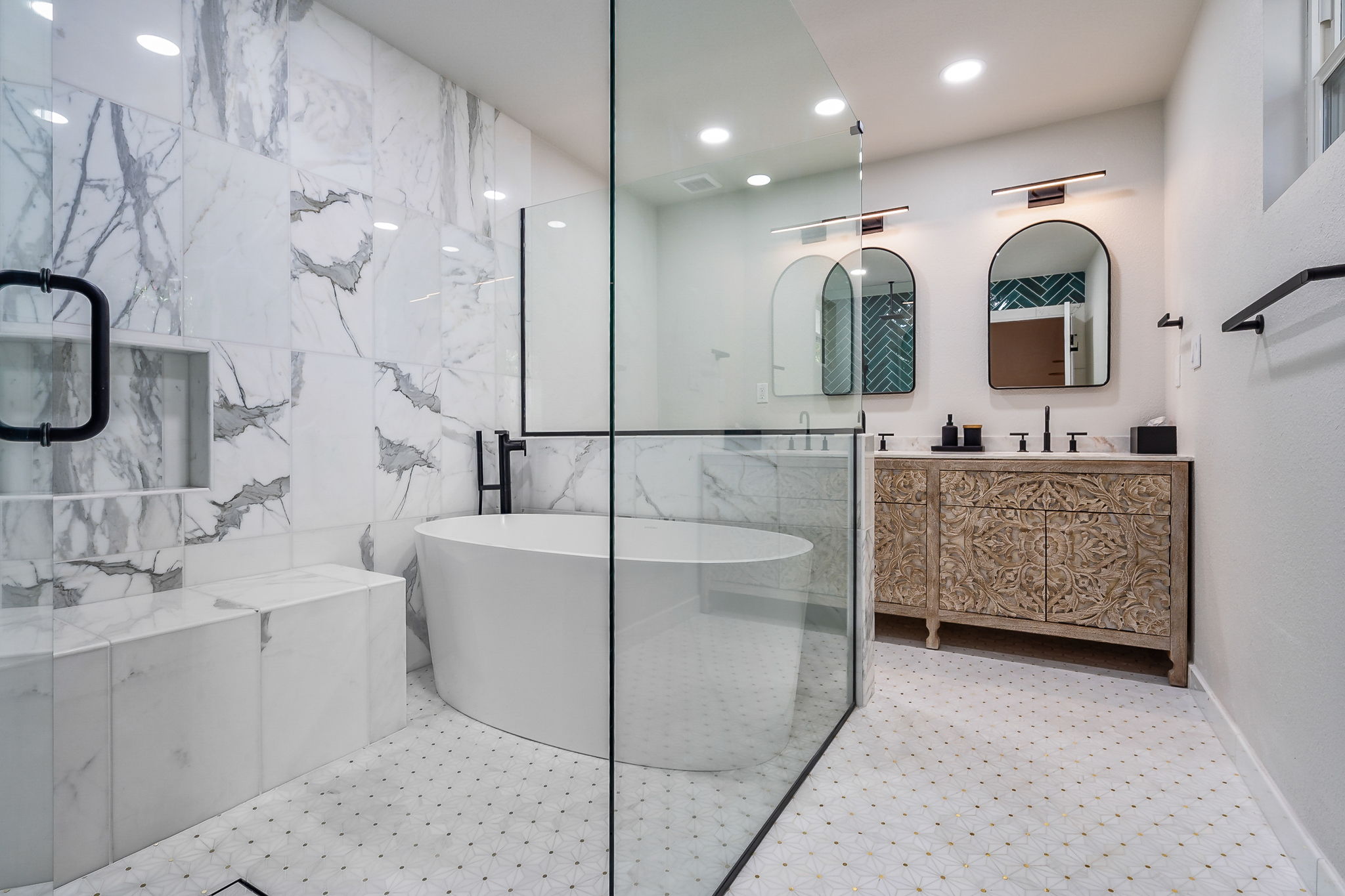 Luxurious Master Bath Remodel in the Moon Valley Neighborhood
